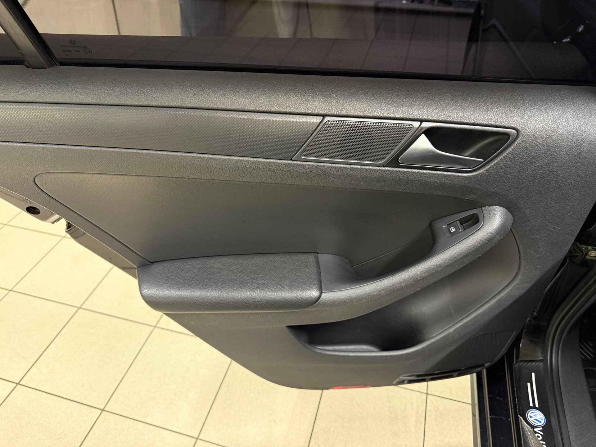 Volkswagen Jetta, VI 2015