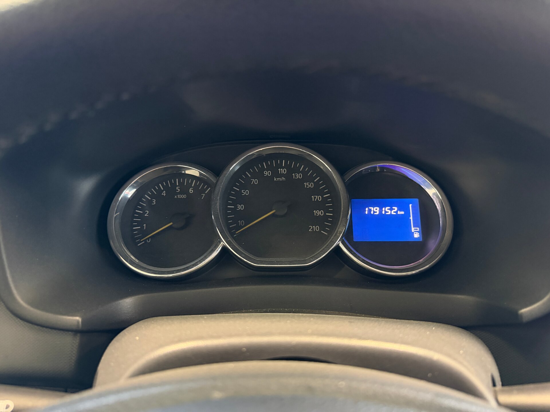 Renault Logan, II 2017 Renault Logan, II 2017