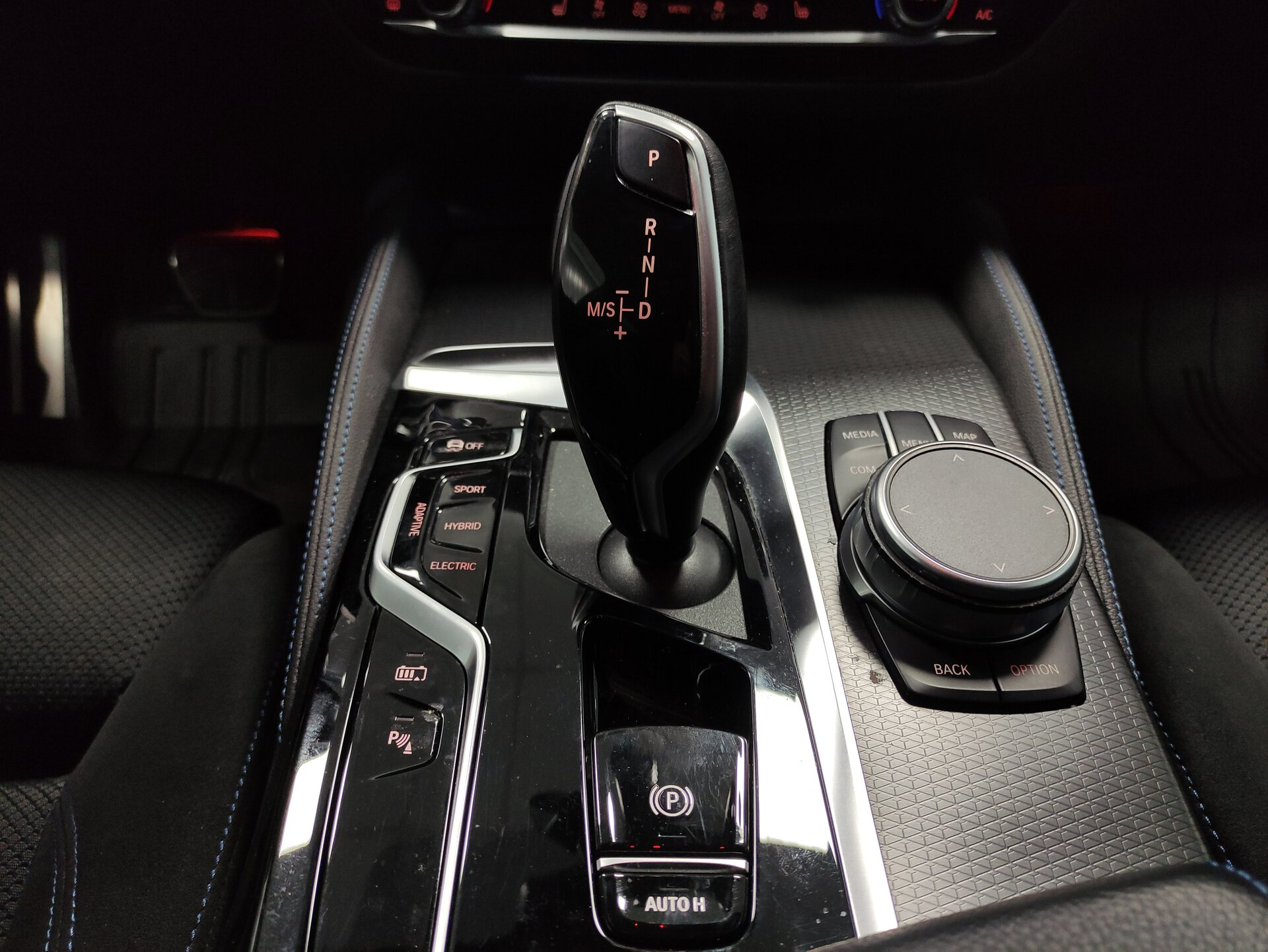 BMW 5 серии, VII (G30/G31/G38) Рестайлинг 2021 BMW 5 серии, VII (G30/G31/G38) Рестайлинг 2021