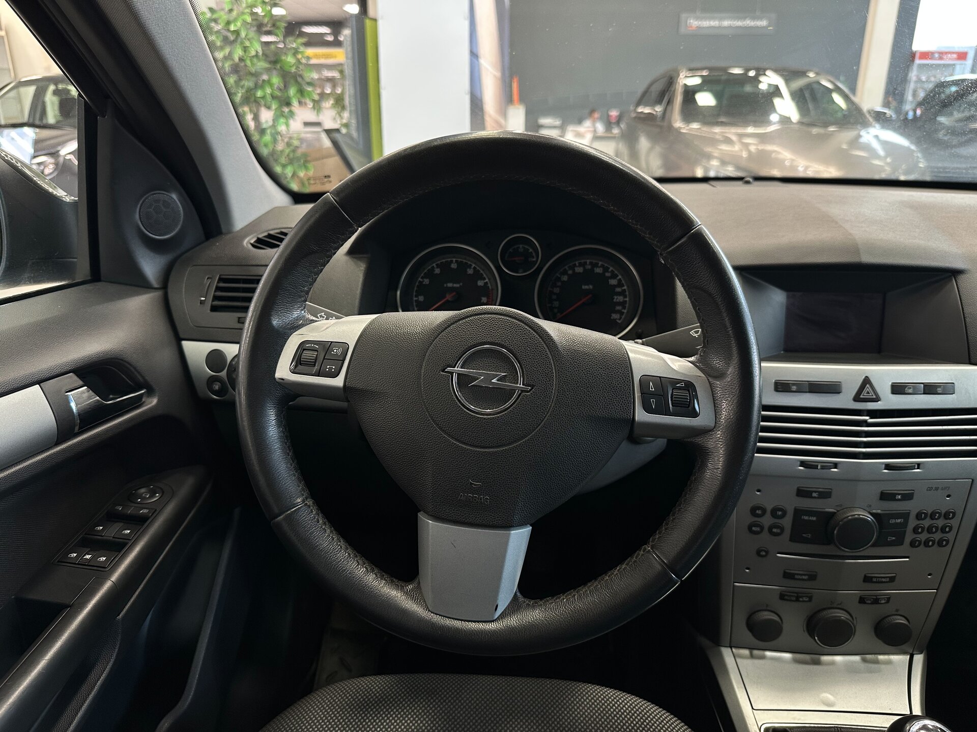 Opel Astra, H Рестайлинг 2011 Opel Astra, H Рестайлинг 2011