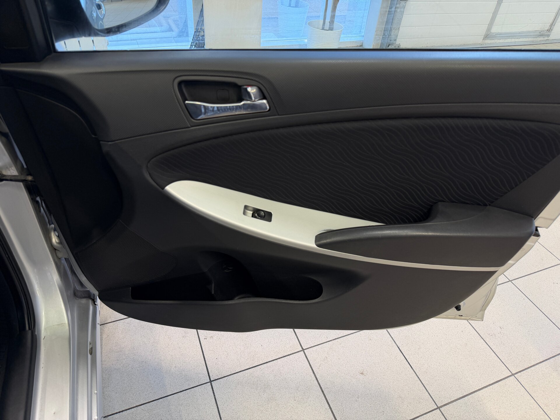 Hyundai Solaris, I 2013