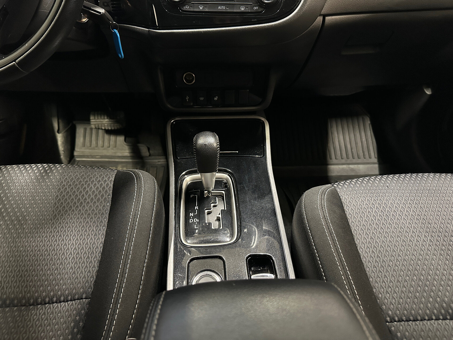 Mitsubishi Outlander, III Рестайлинг 2 2018 Mitsubishi Outlander, III Рестайлинг 2 2018