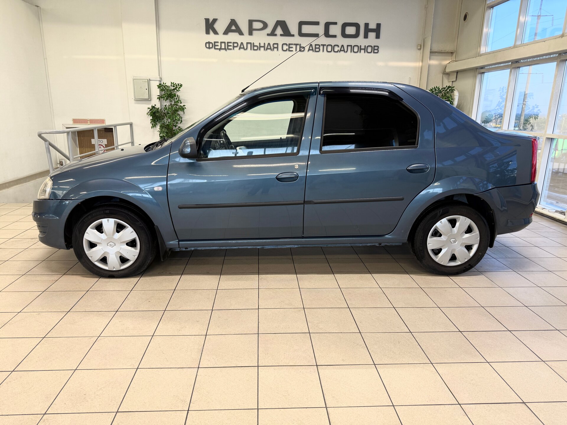 Renault Logan, I Рестайлинг 2013