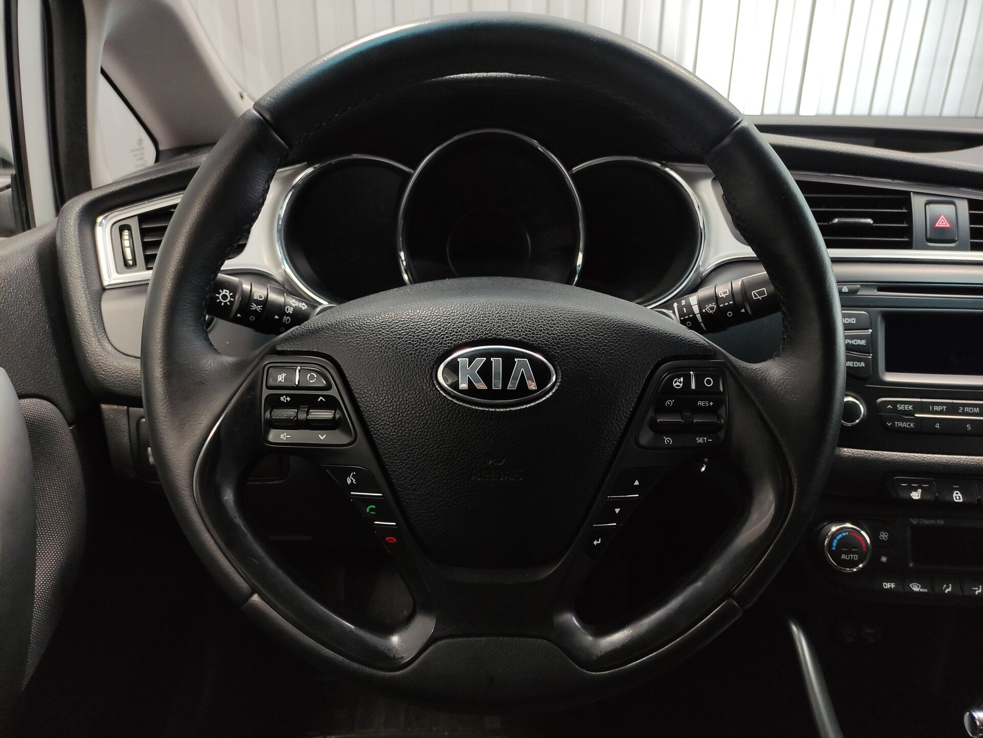 Kia Ceed, II Рестайлинг 2016
