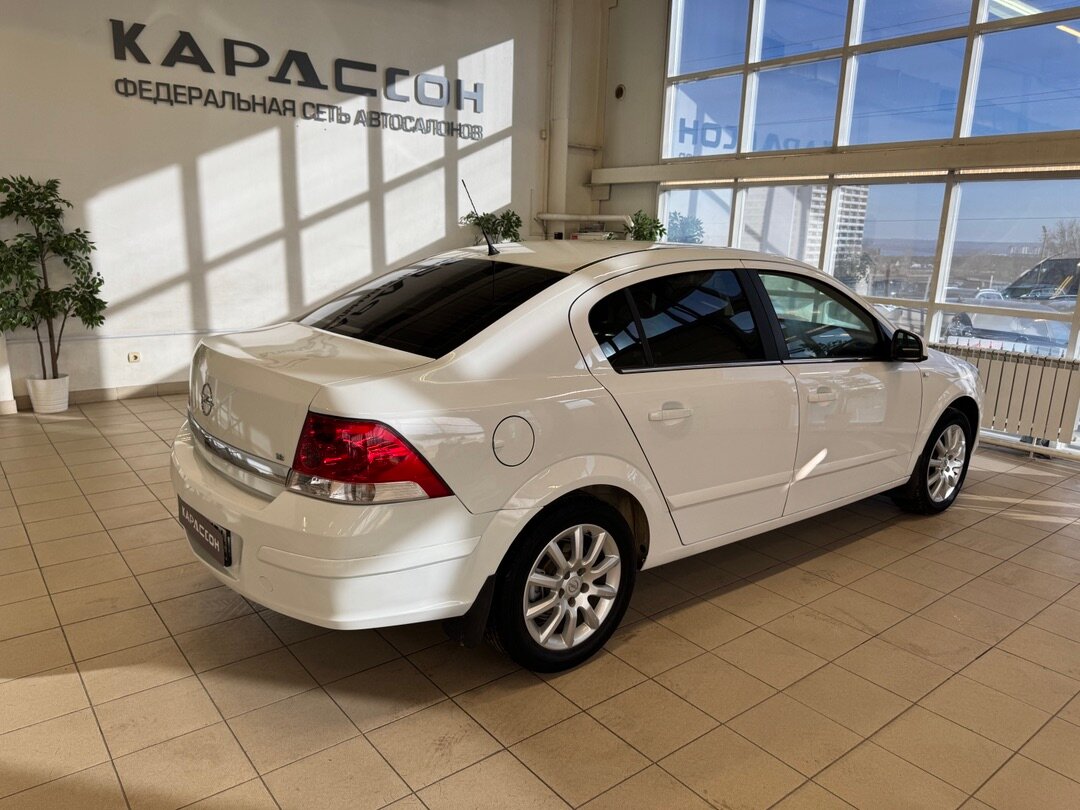 Opel Astra, J Рестайлинг 2014