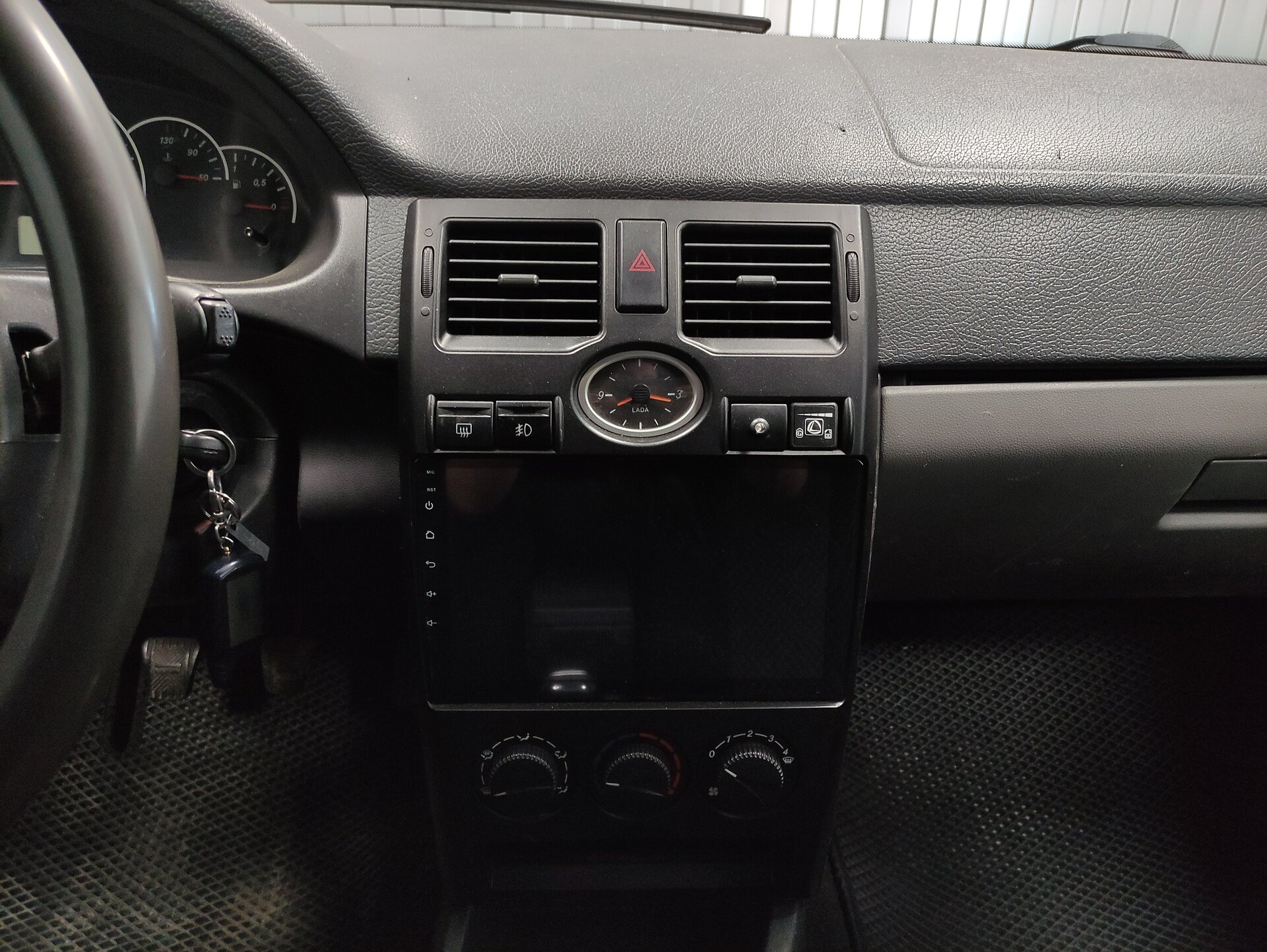 Lada (ВАЗ) Priora, I 2012 Lada (ВАЗ) Priora, I 2012