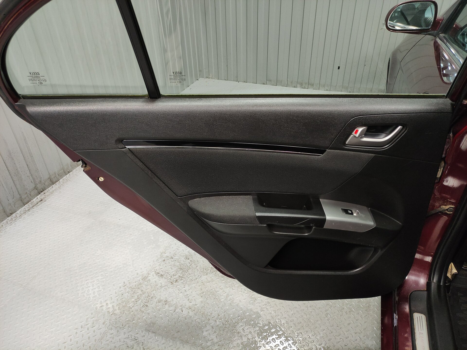 Geely Emgrand EC7, I 2013 Geely Emgrand EC7, I 2013