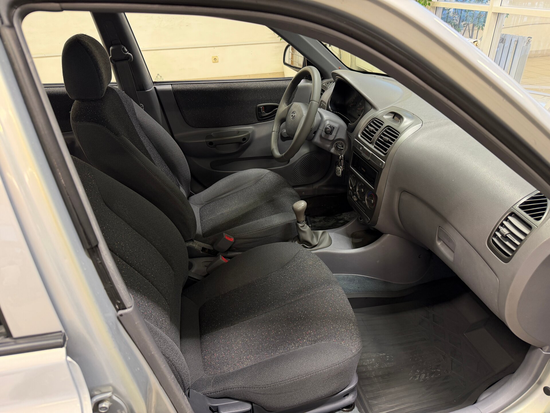 Hyundai Accent, II 2009