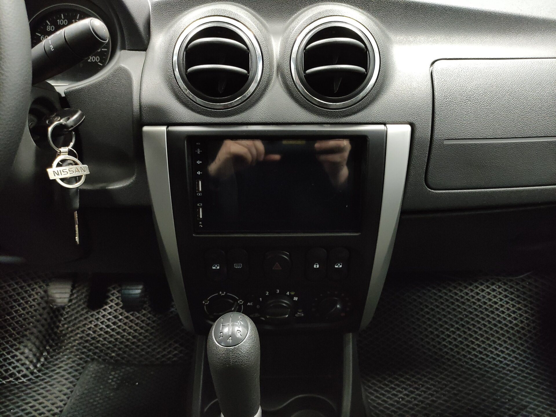 Nissan Almera, III (G15) 2013 Nissan Almera, III (G15) 2013