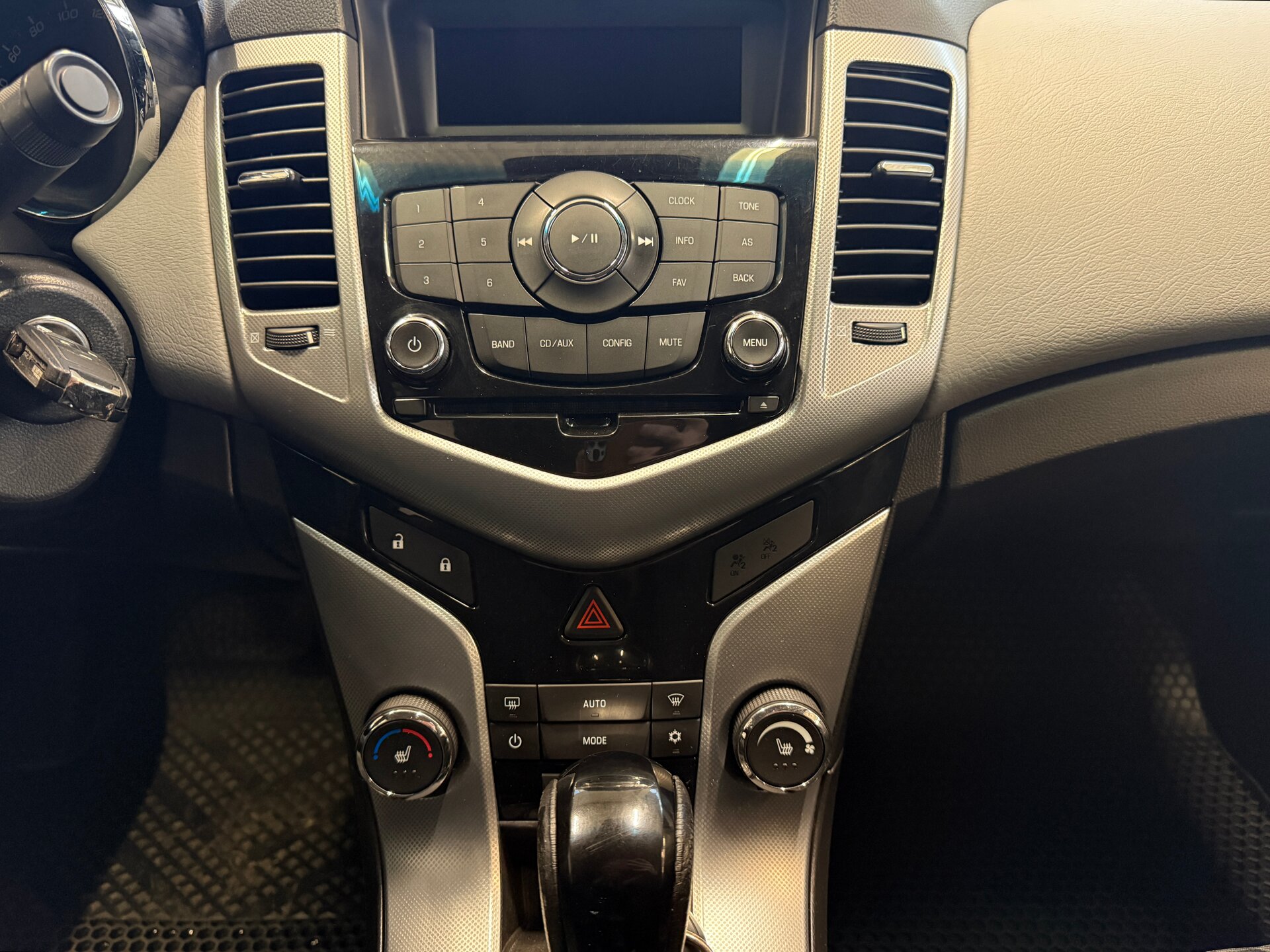 Chevrolet Cruze, I Рестайлинг 2012