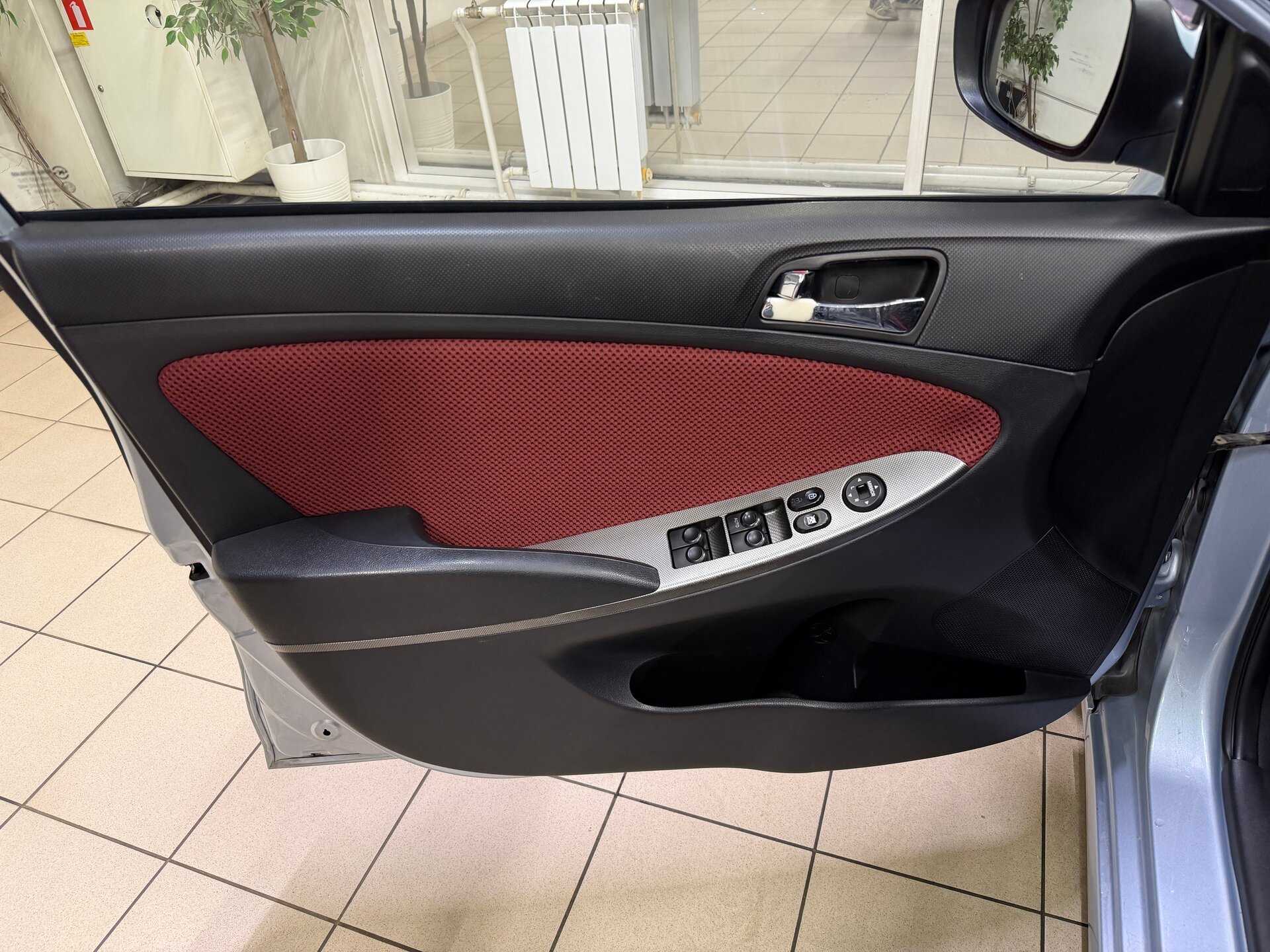 Hyundai Solaris, I 2011