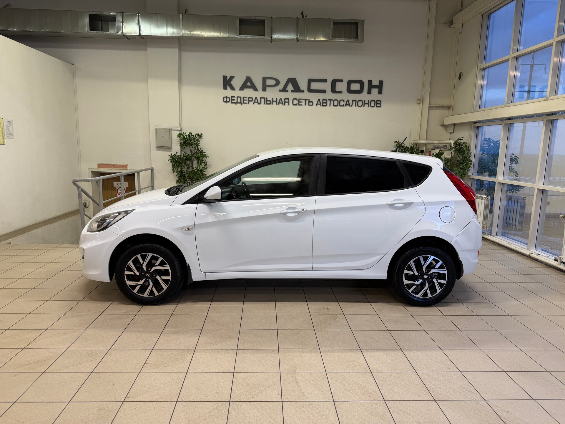 Hyundai Solaris, I 2011