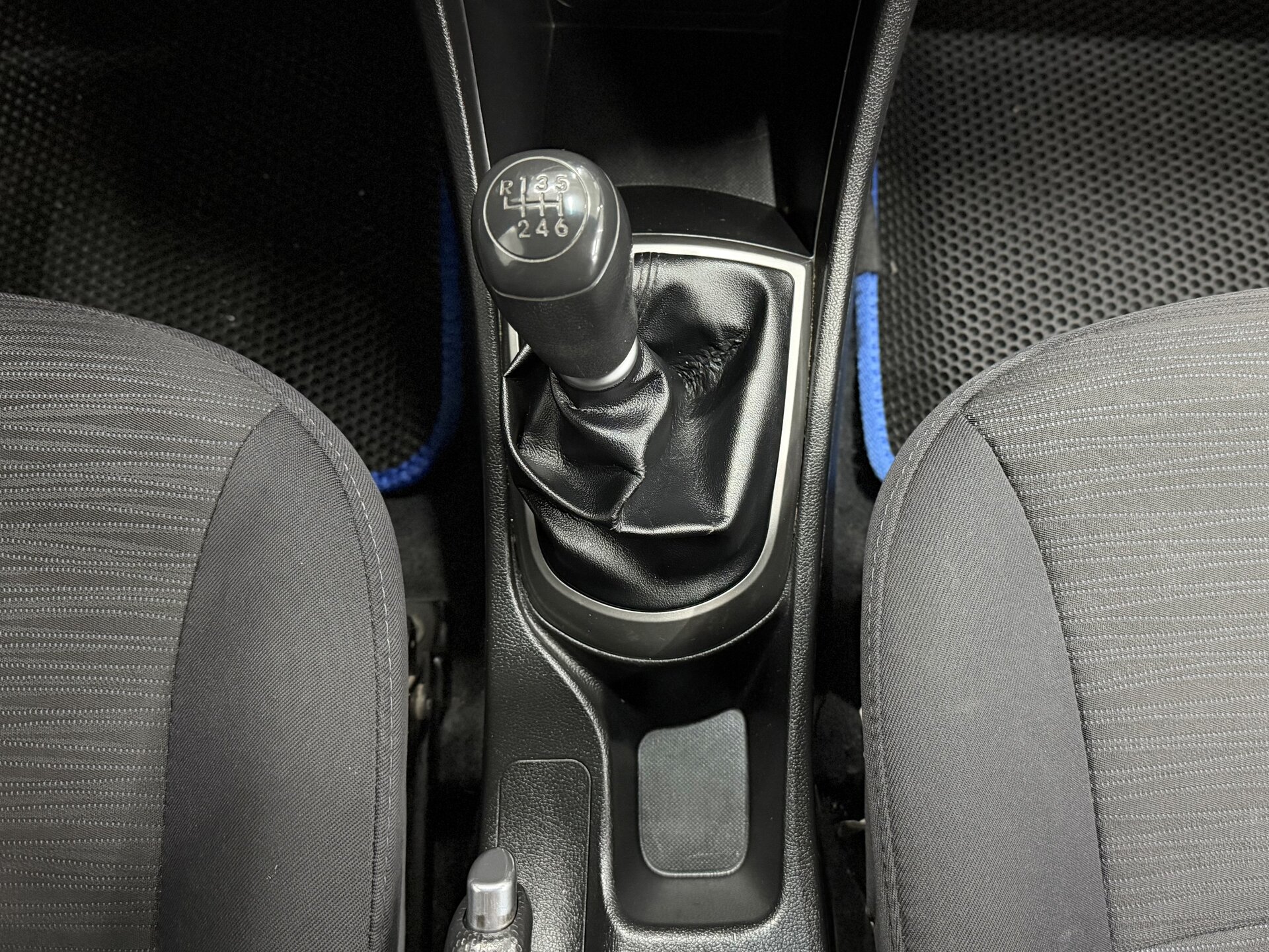 Hyundai Solaris, I Рестайлинг 2016 Hyundai Solaris, I Рестайлинг 2016