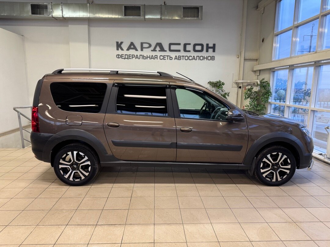 Lada (ВАЗ) Largus, I Рестайлинг 2022 Lada (ВАЗ) Largus, I Рестайлинг 2022