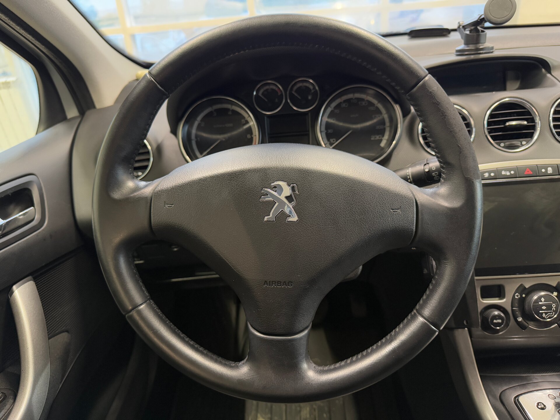 Peugeot 308, I Рестайлинг 2011