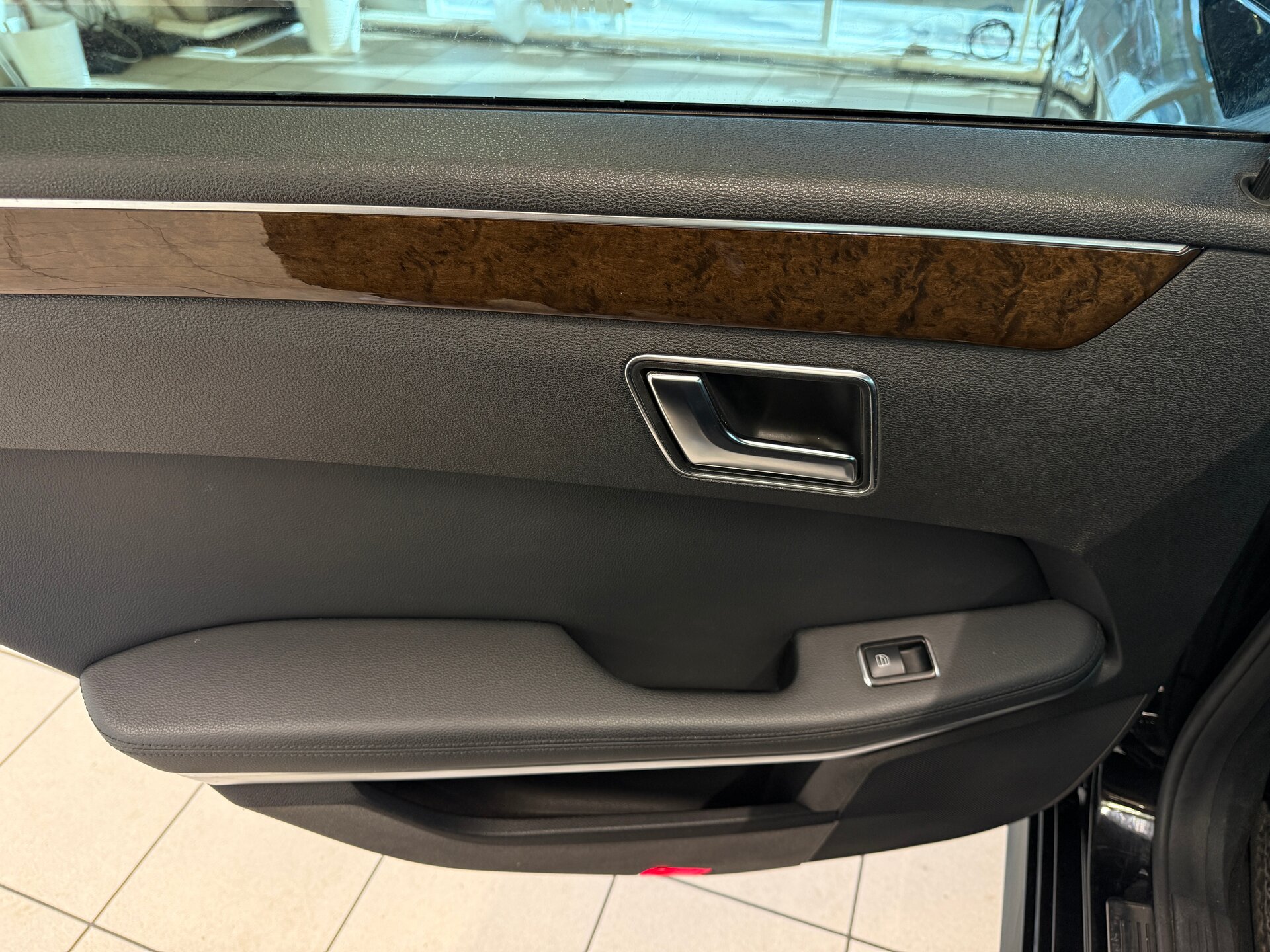 Mercedes-Benz E-Класс, IV (W212, S212, C207) 2011 Mercedes-Benz E-Класс, IV (W212, S212, C207) 2011