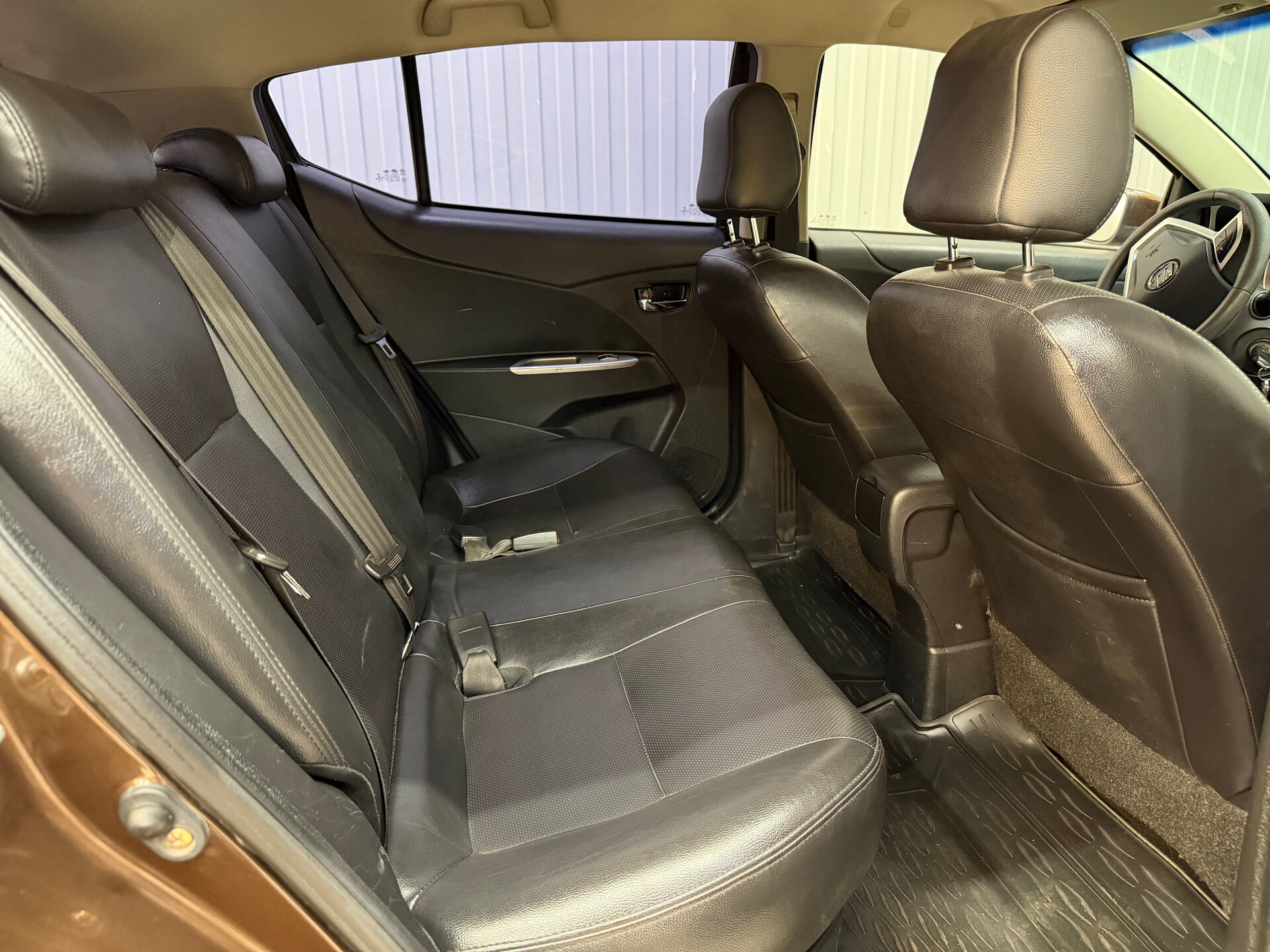 Lifan X50, I 2015
