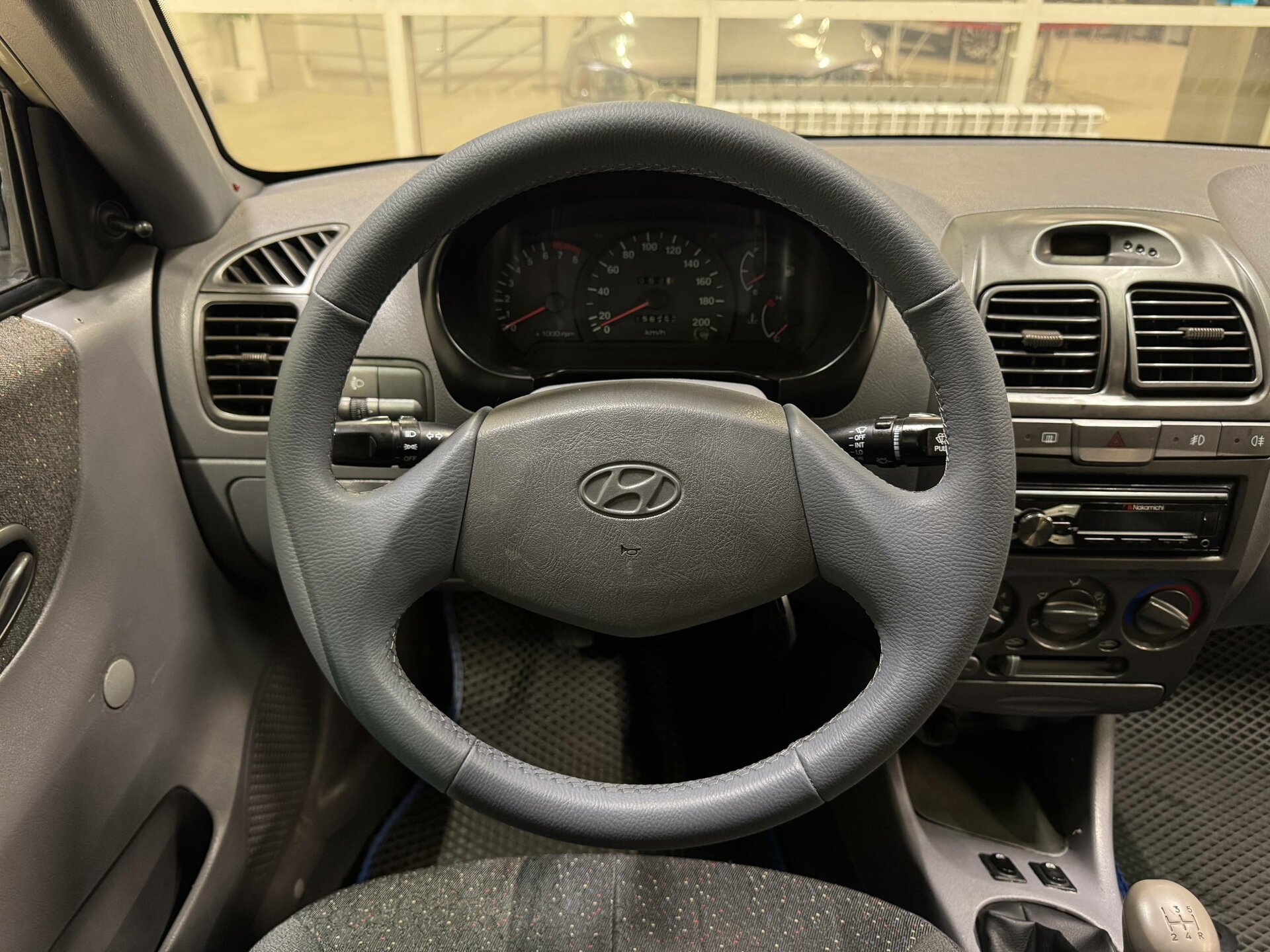 Hyundai Accent, II 2008