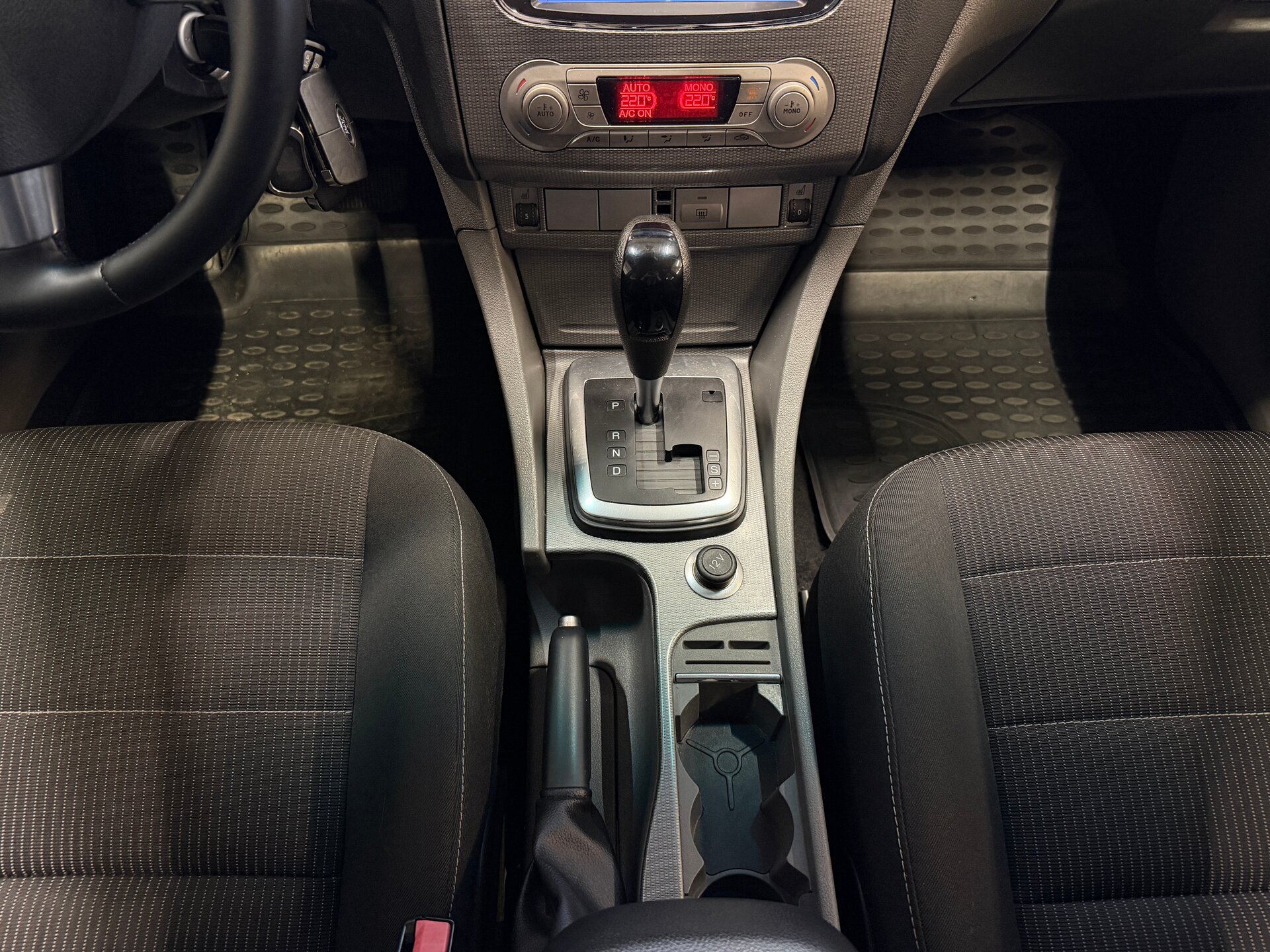 Ford Focus, II Рестайлинг 2011