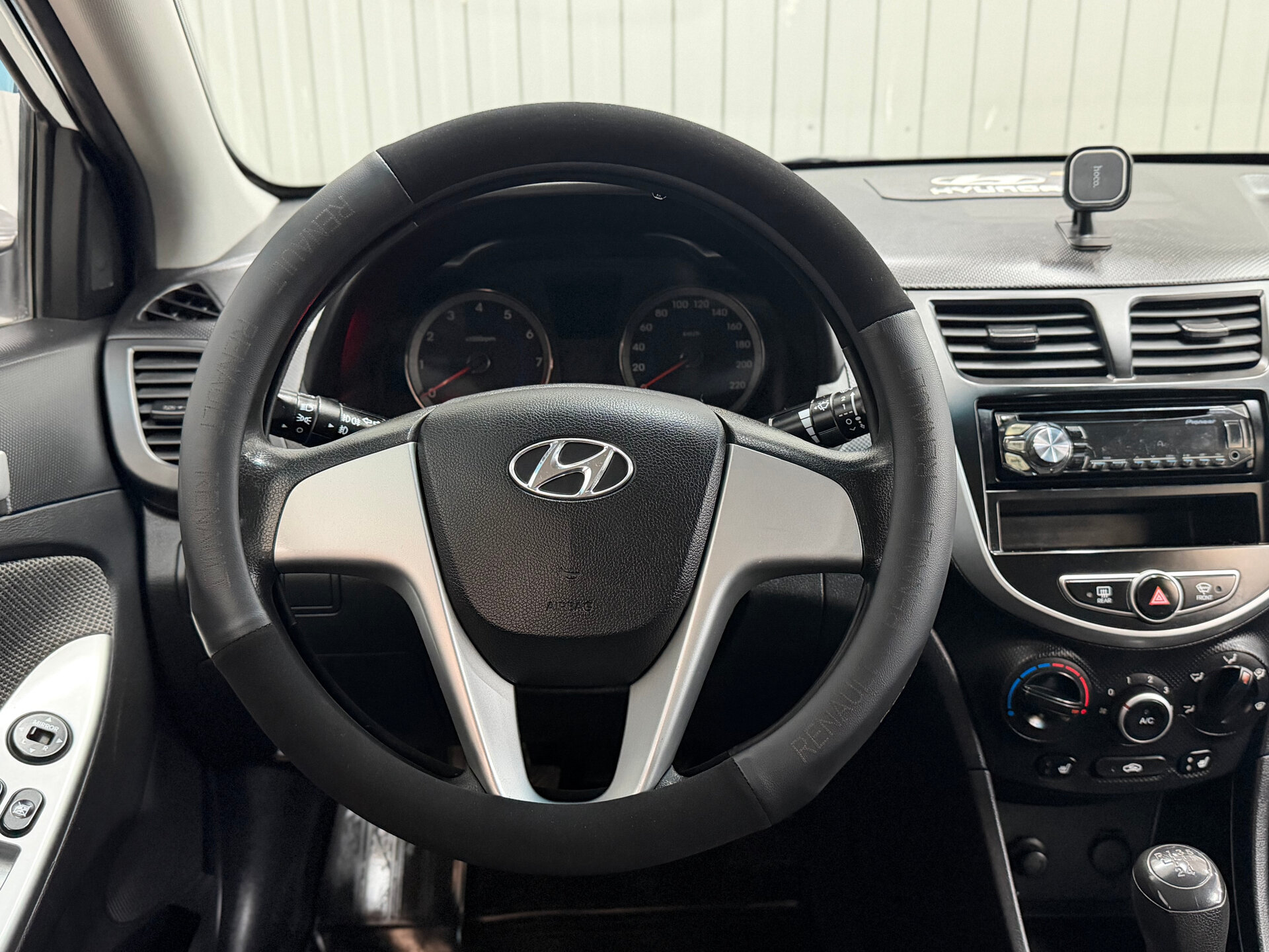 Hyundai Solaris, I 2014