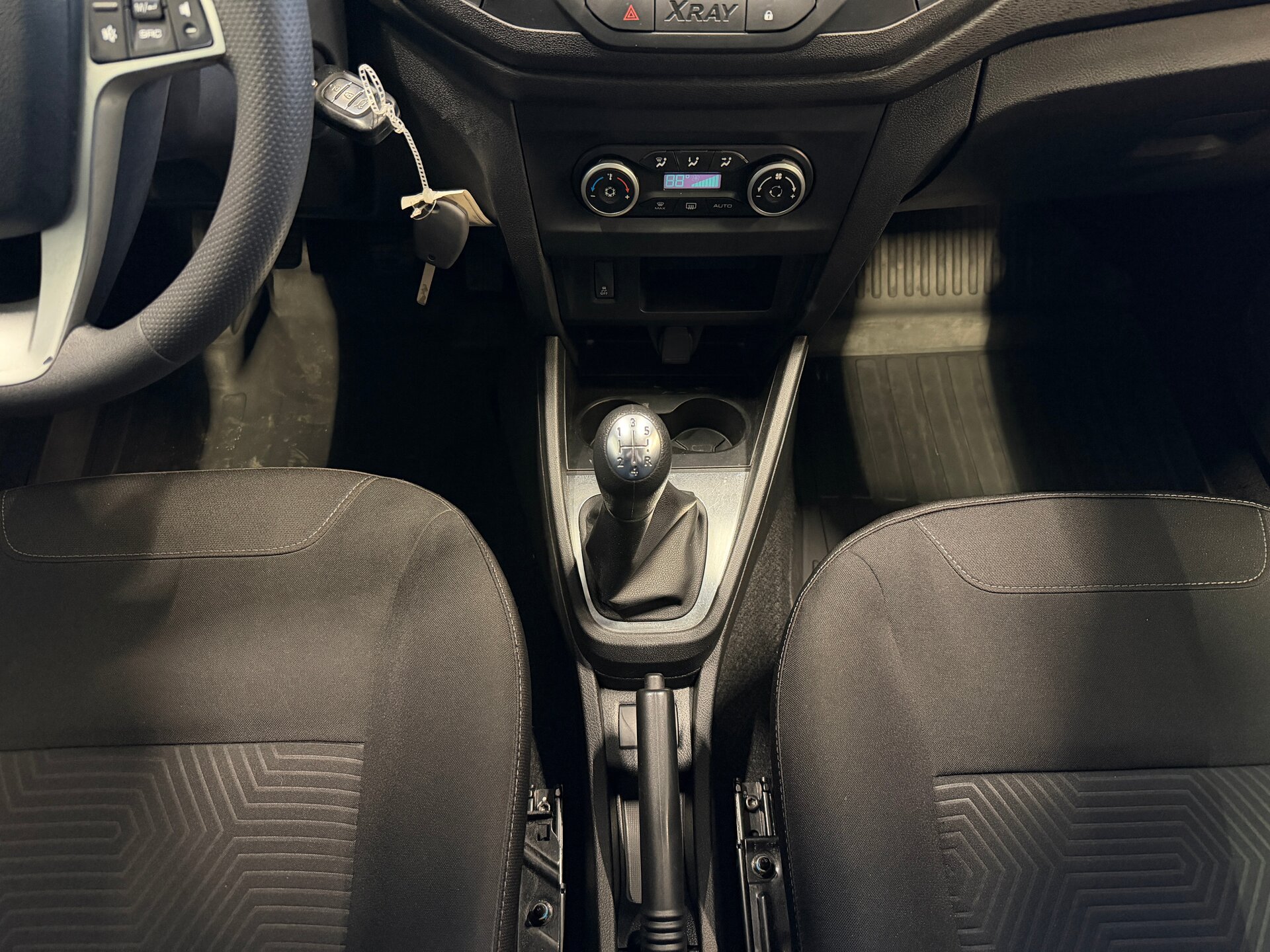 Lada (ВАЗ) XRAY, I 2021