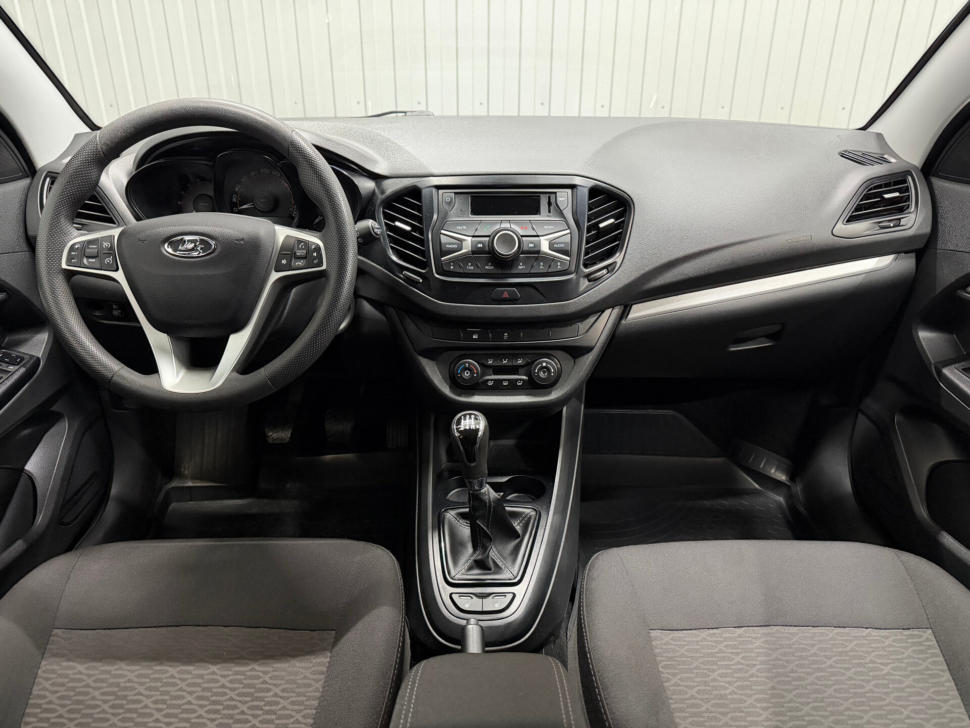 Lada (ВАЗ) Vesta, I 2019 Lada (ВАЗ) Vesta, I 2019