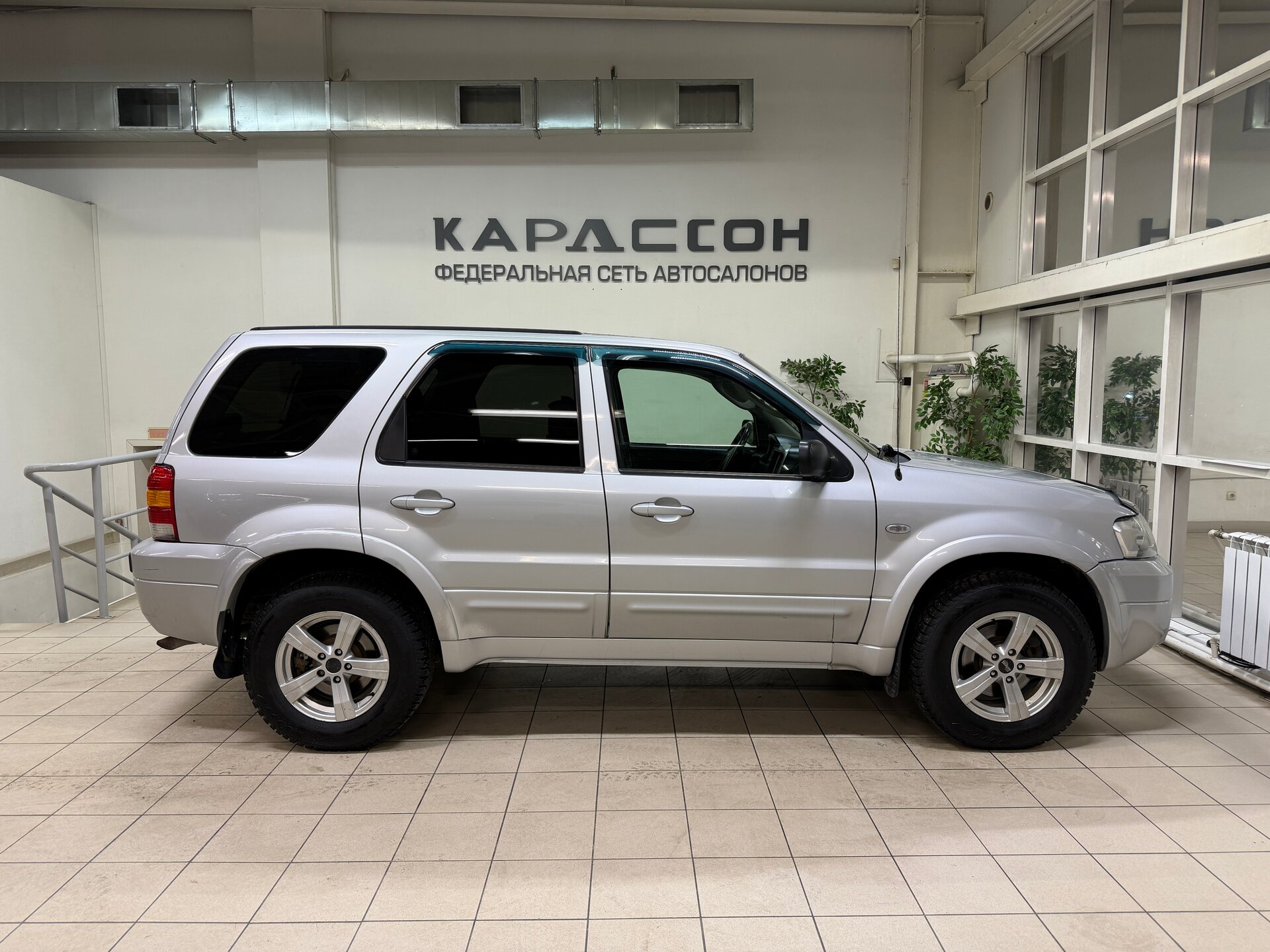 Ford Maverick, III 2005