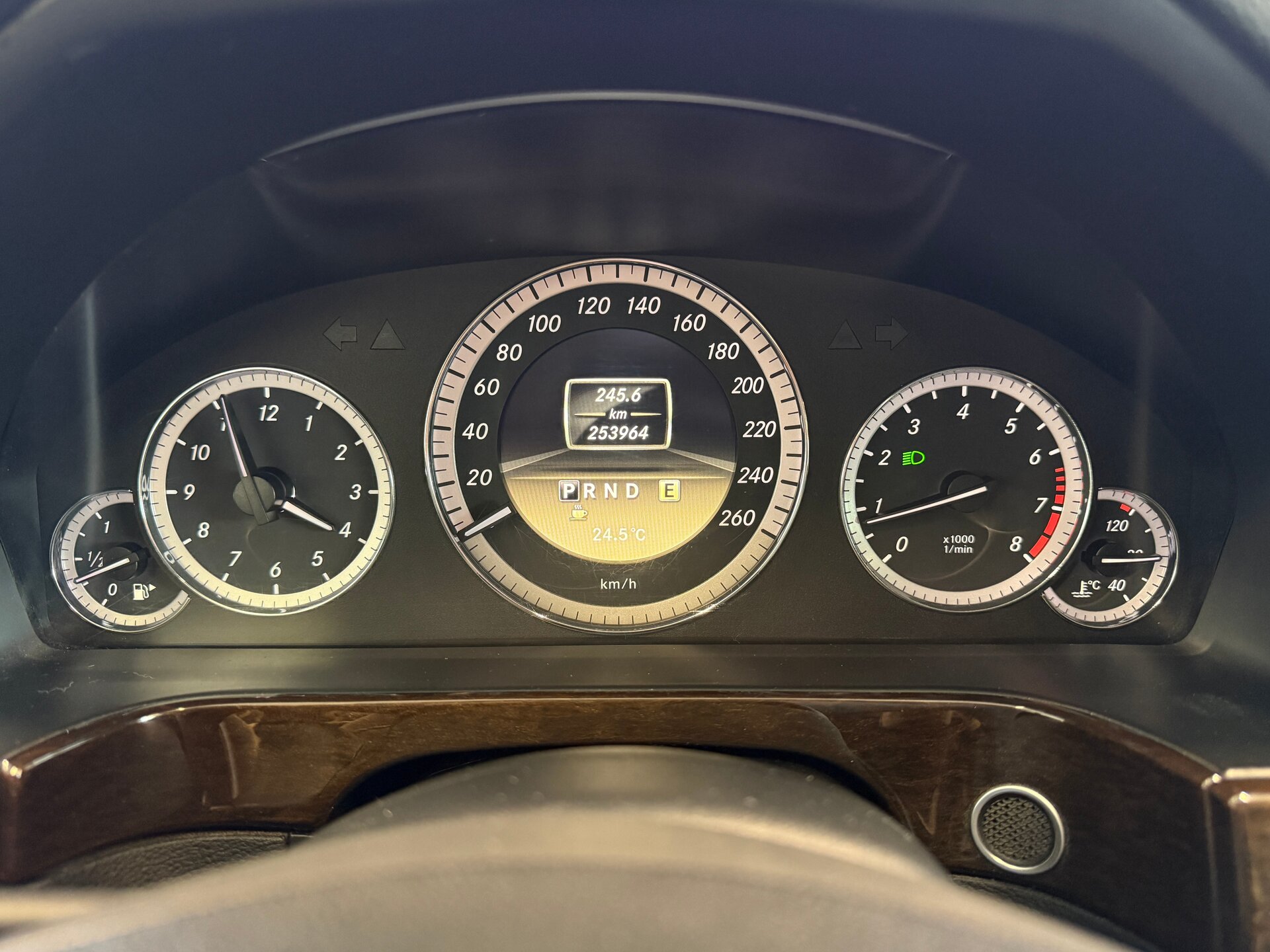 Mercedes-Benz E-Класс, IV (W212, S212, C207) 2011 Mercedes-Benz E-Класс, IV (W212, S212, C207) 2011