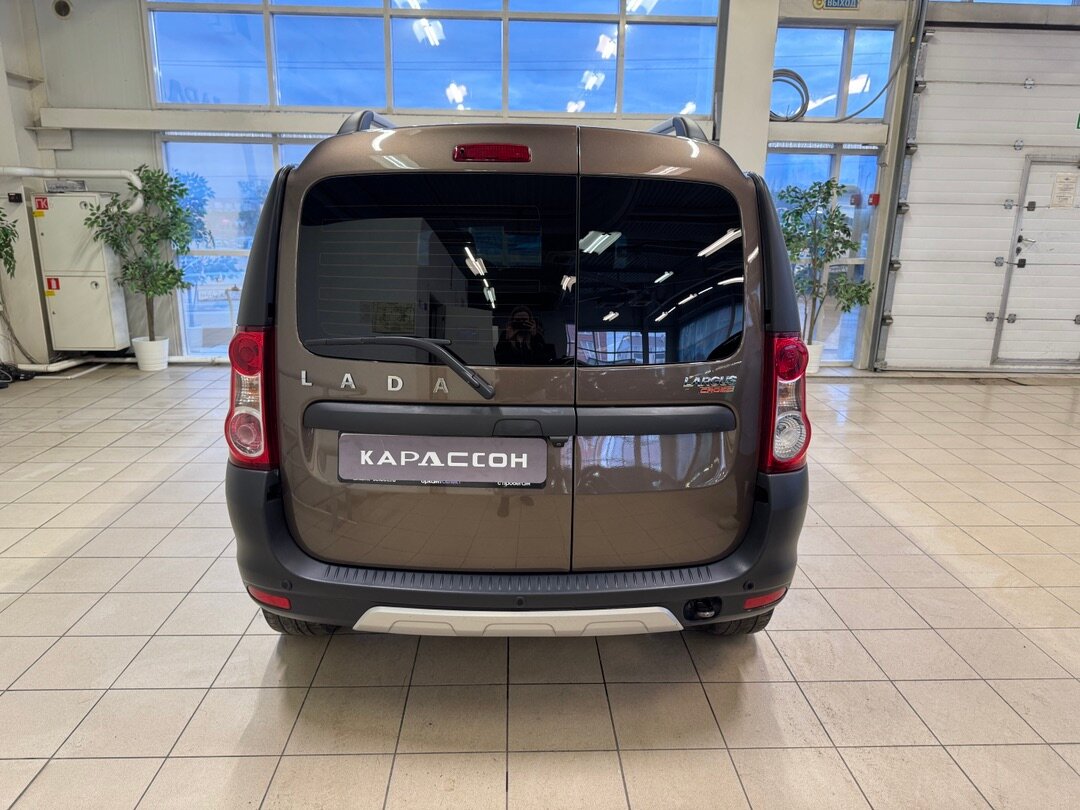 Lada (ВАЗ) Largus, I Рестайлинг 2022 Lada (ВАЗ) Largus, I Рестайлинг 2022