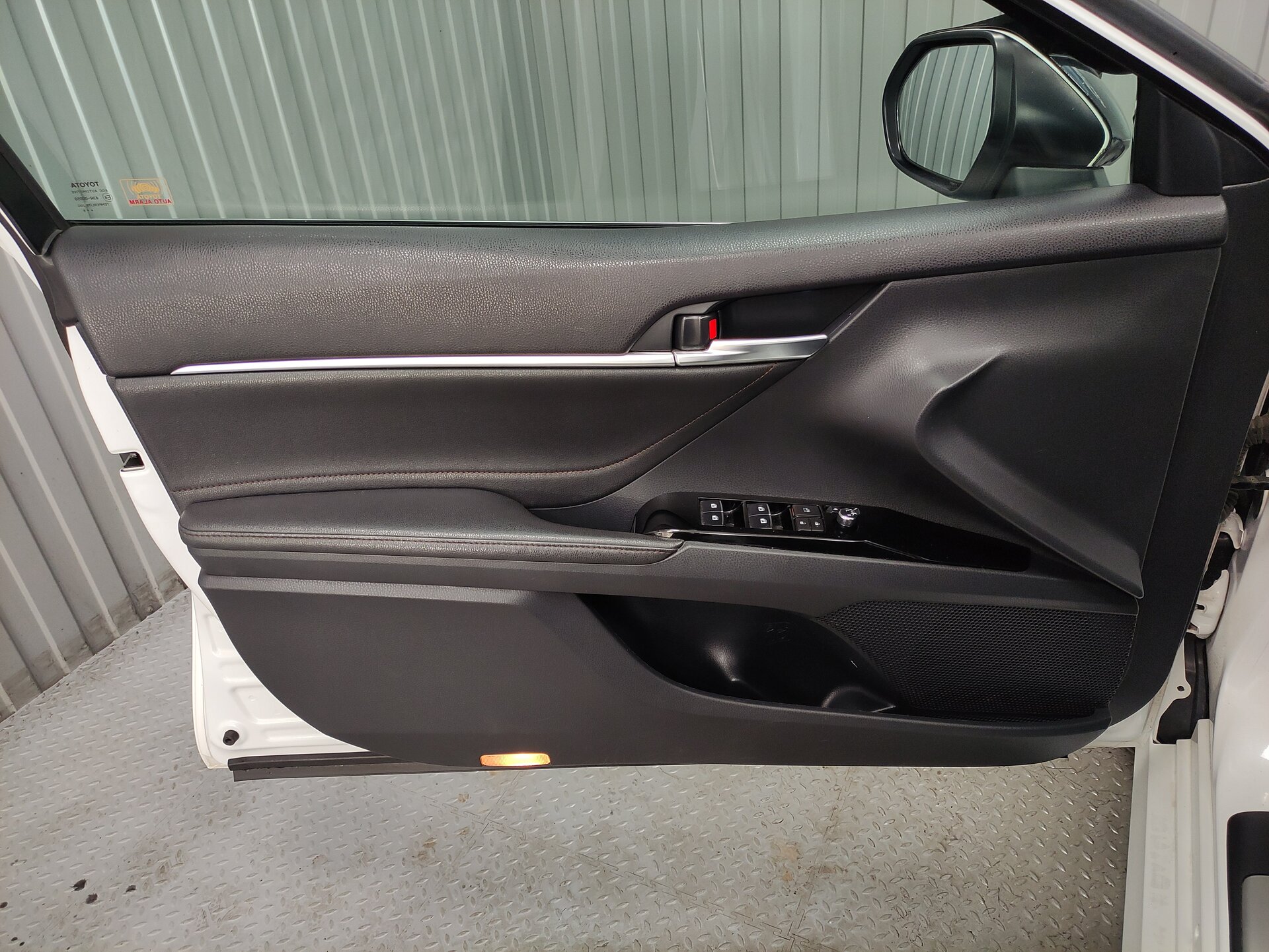 Toyota Camry, VIII (XV70) 2019