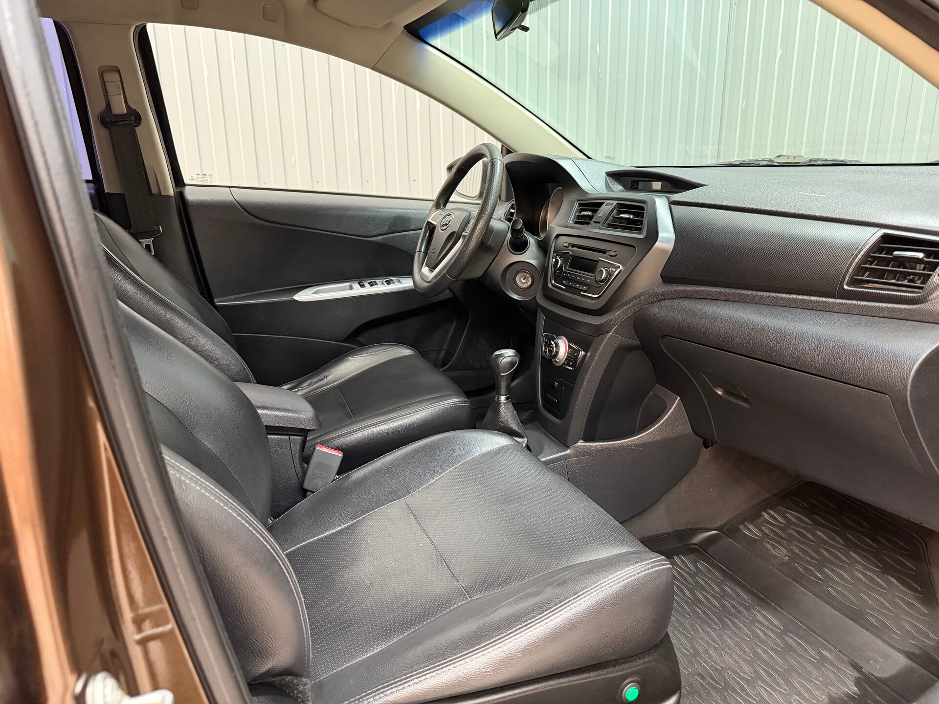 Lifan X50, I 2015