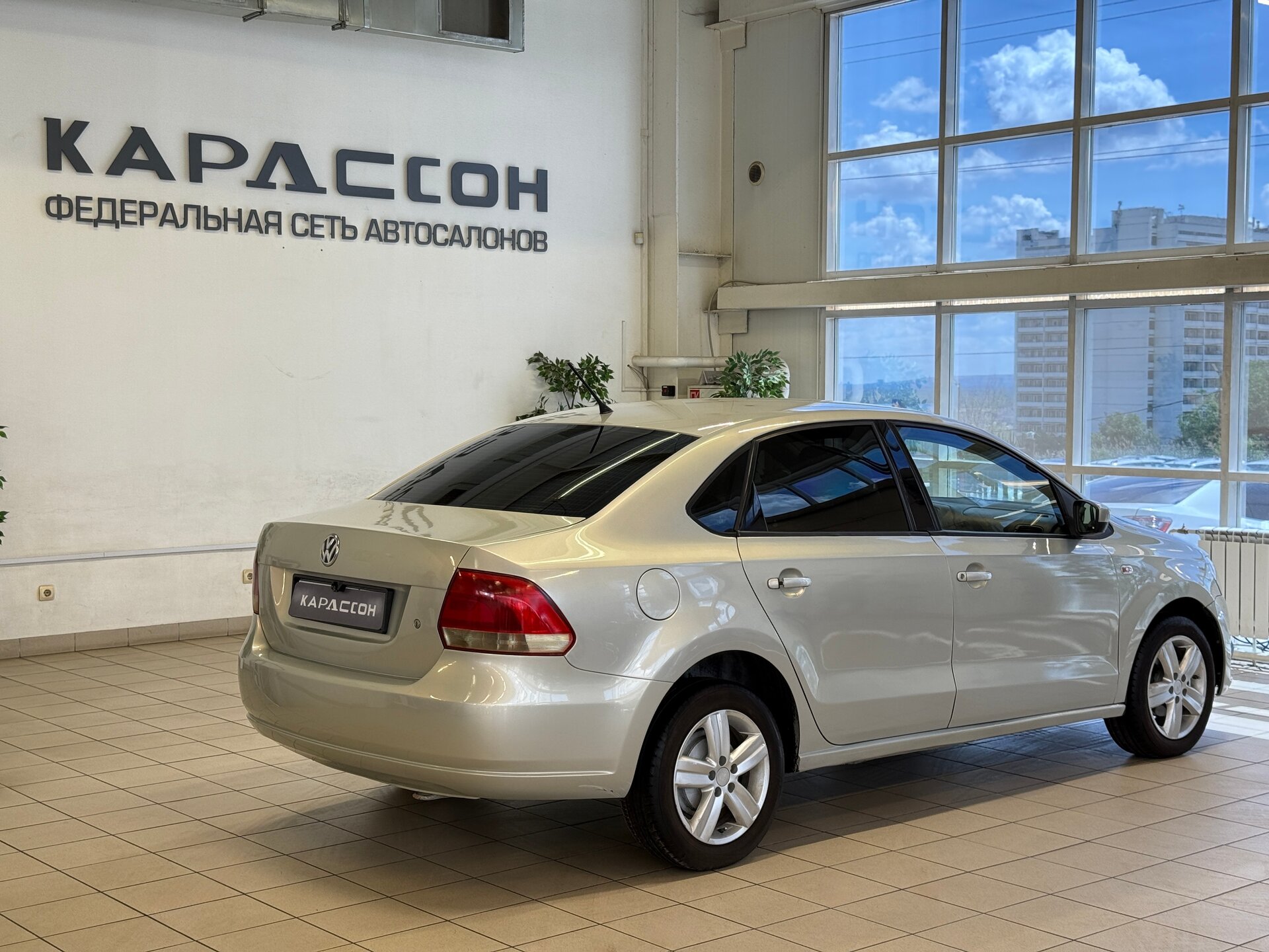 Volkswagen Polo, V 2013