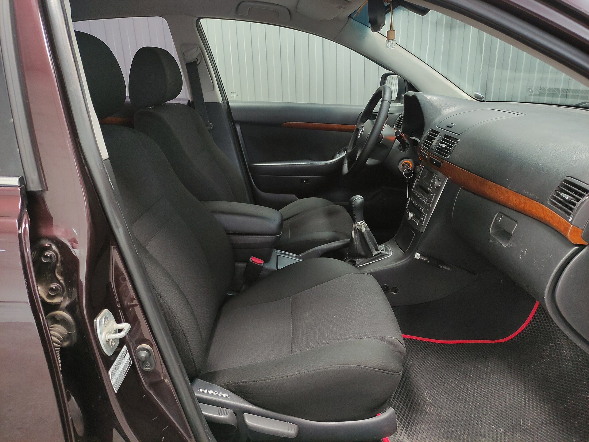 Toyota Avensis, II Рестайлинг 2006