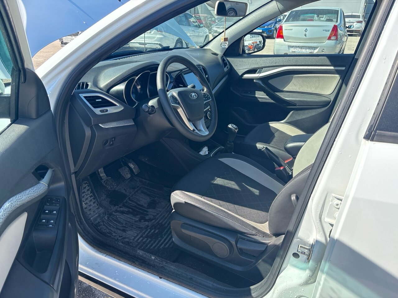 Lada (ВАЗ) Vesta, I 2021