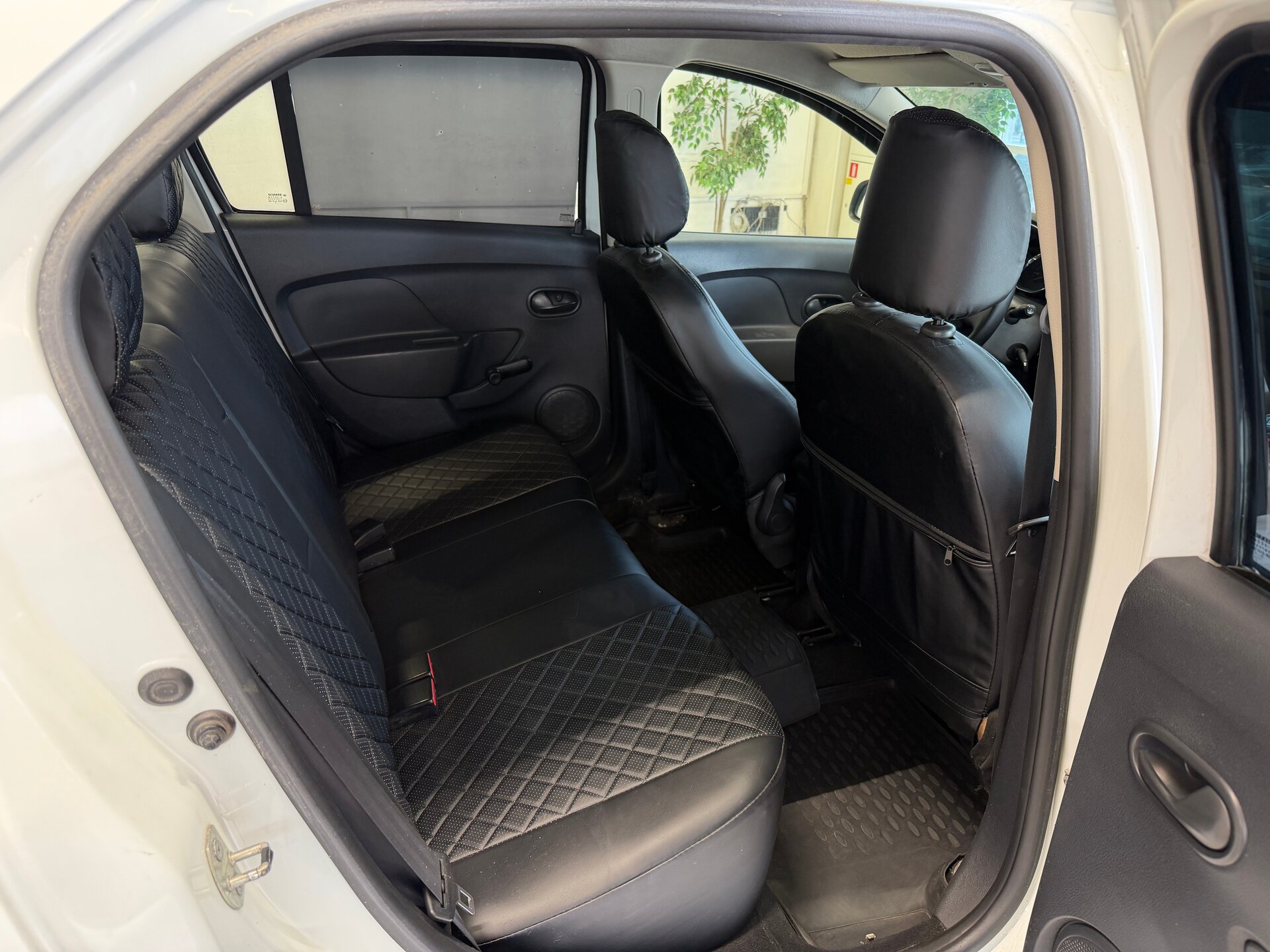 Renault Logan, II 2017 Renault Logan, II 2017