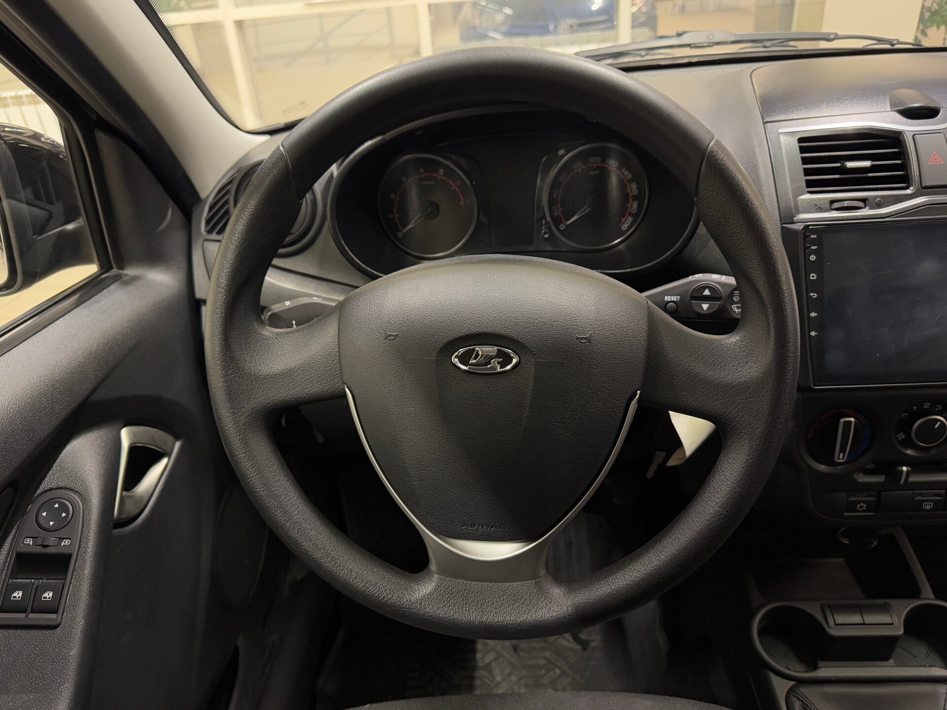 Lada (ВАЗ) Granta, I Рестайлинг 2023 Lada (ВАЗ) Granta, I Рестайлинг 2023