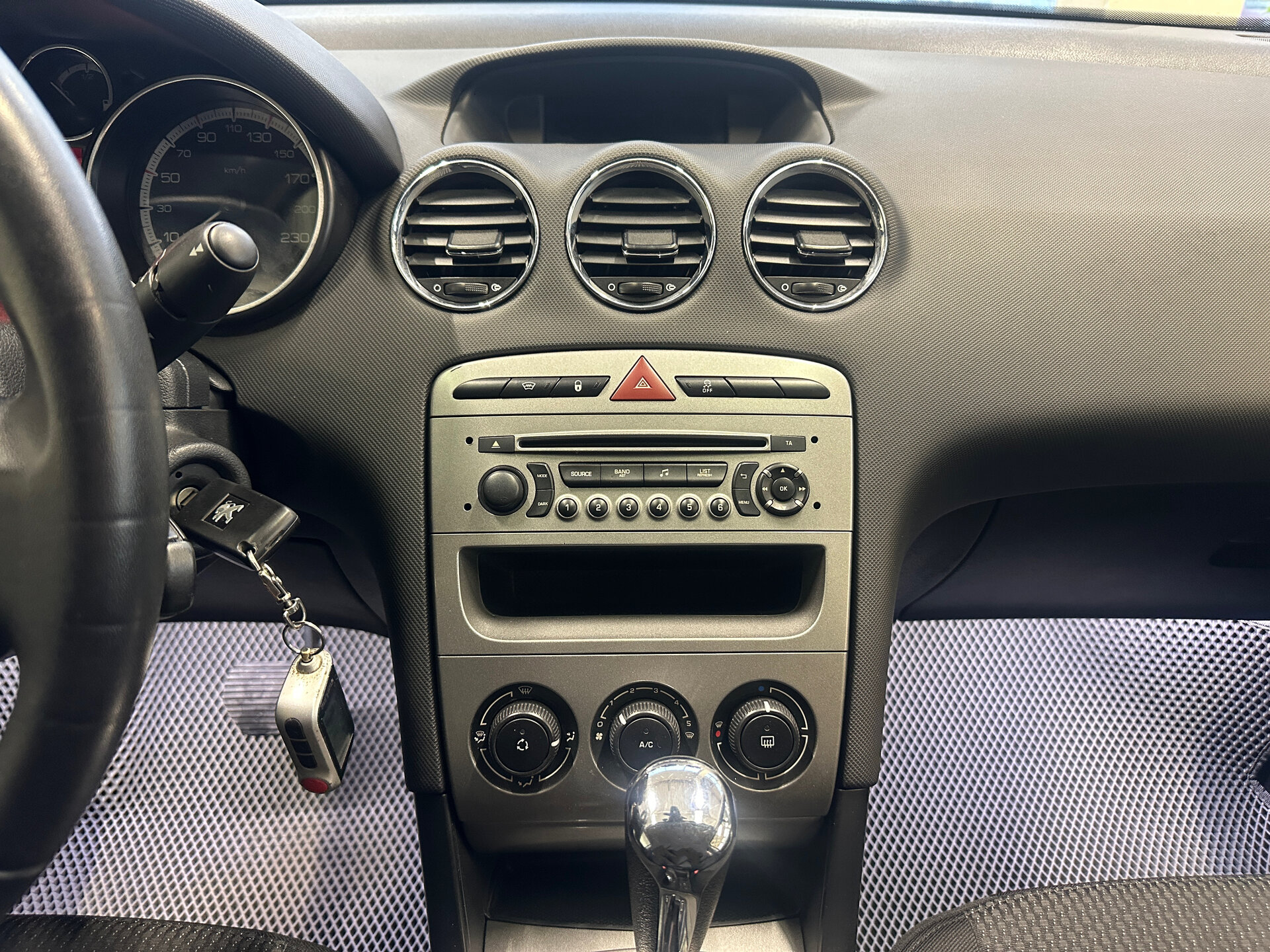 Peugeot 408, I 2014 Peugeot 408, I 2014