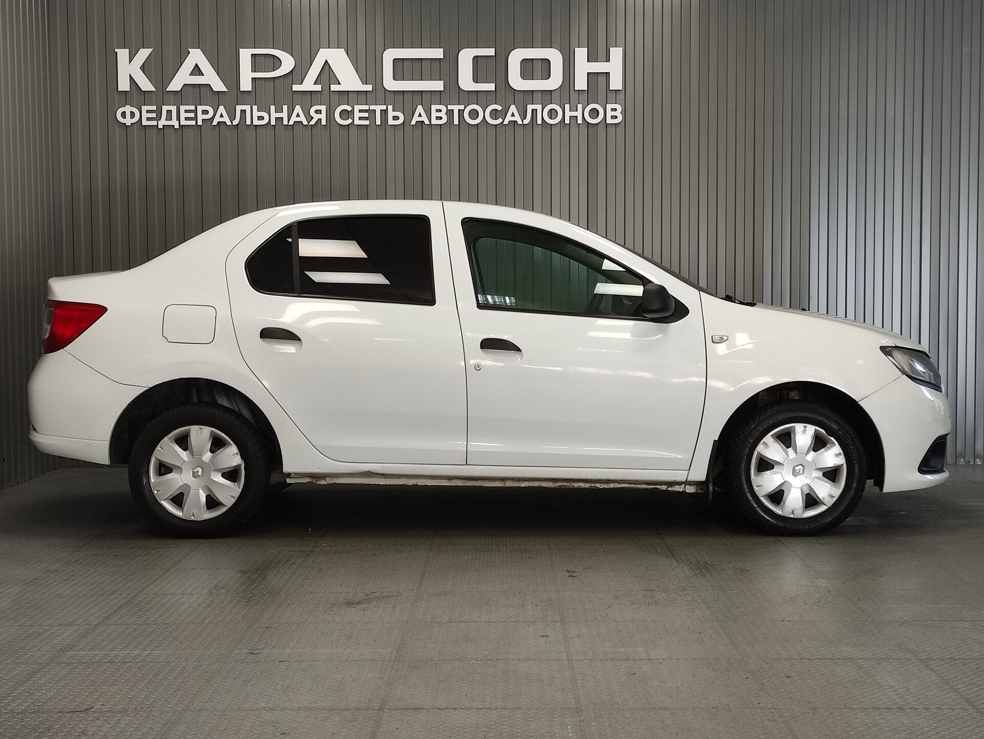 Renault Logan, II 2017 Renault Logan, II 2017