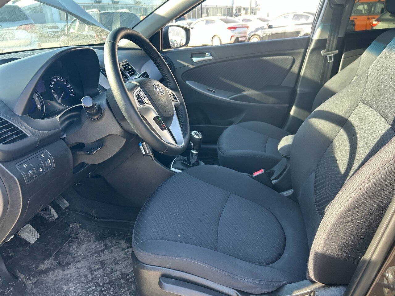 Hyundai Solaris, I Рестайлинг 2014