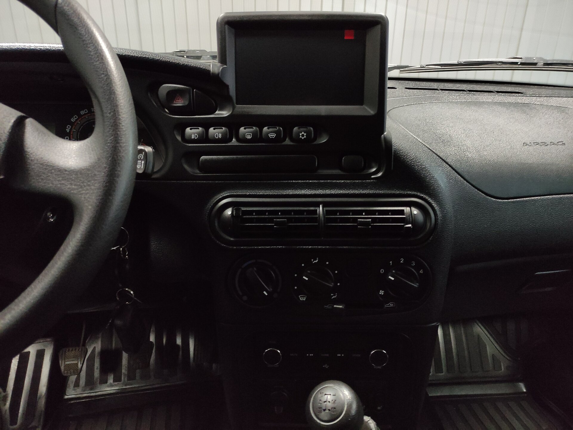 Lada (ВАЗ) Niva Travel, I 2025 Lada (ВАЗ) Niva Travel, I 2025