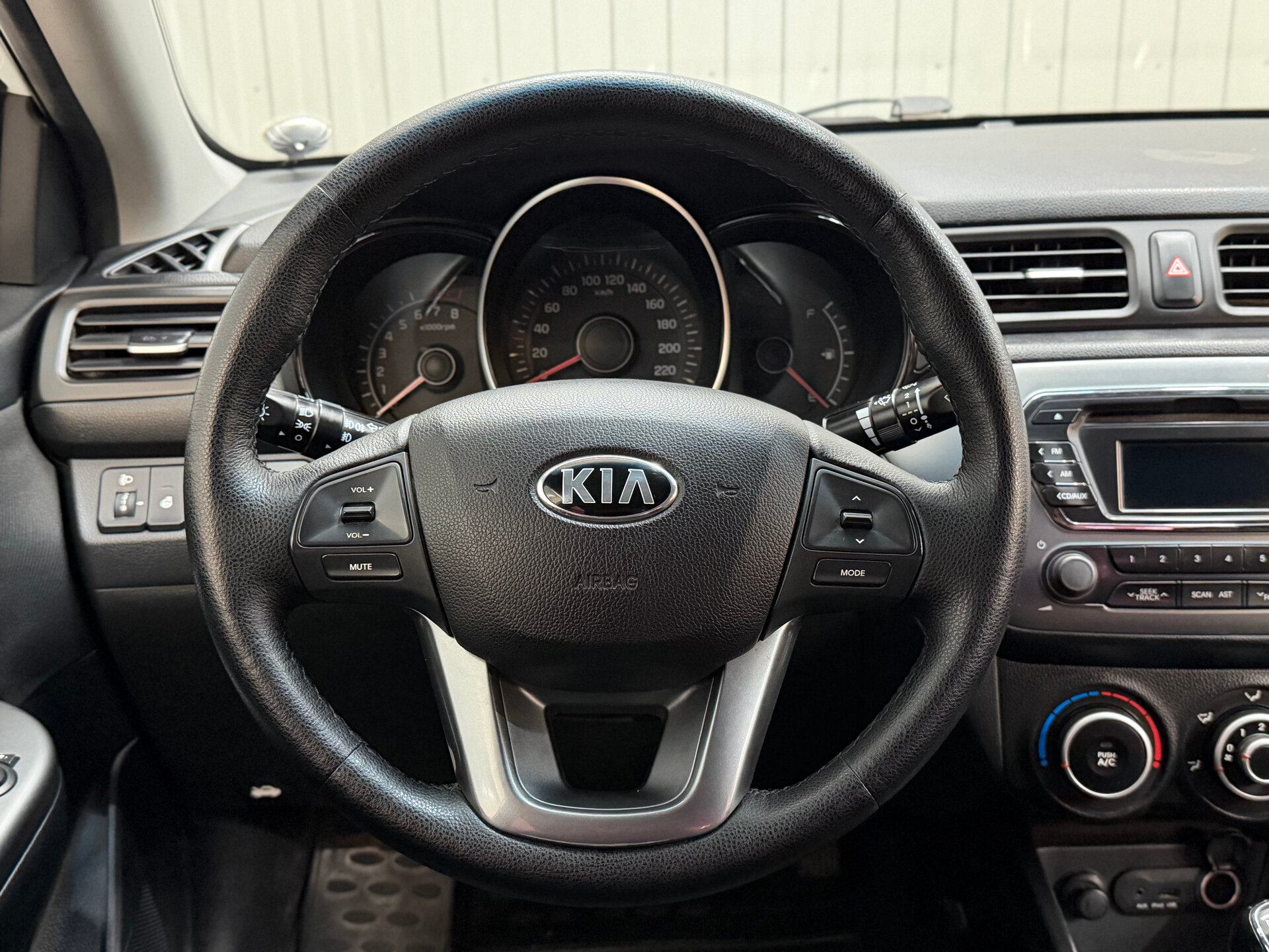 Kia Rio, III 2014
