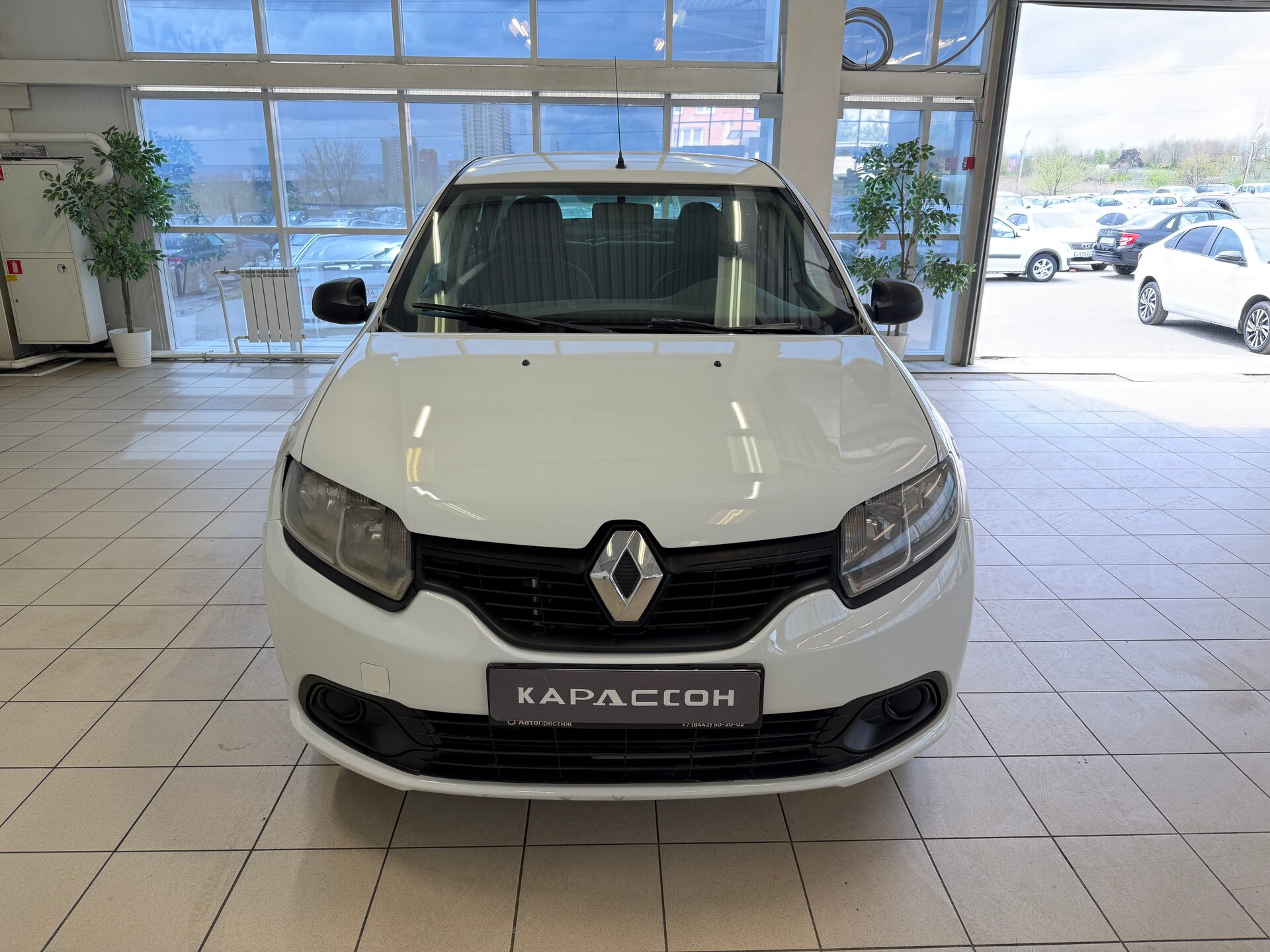 Renault Logan, II 2017 Renault Logan, II 2017