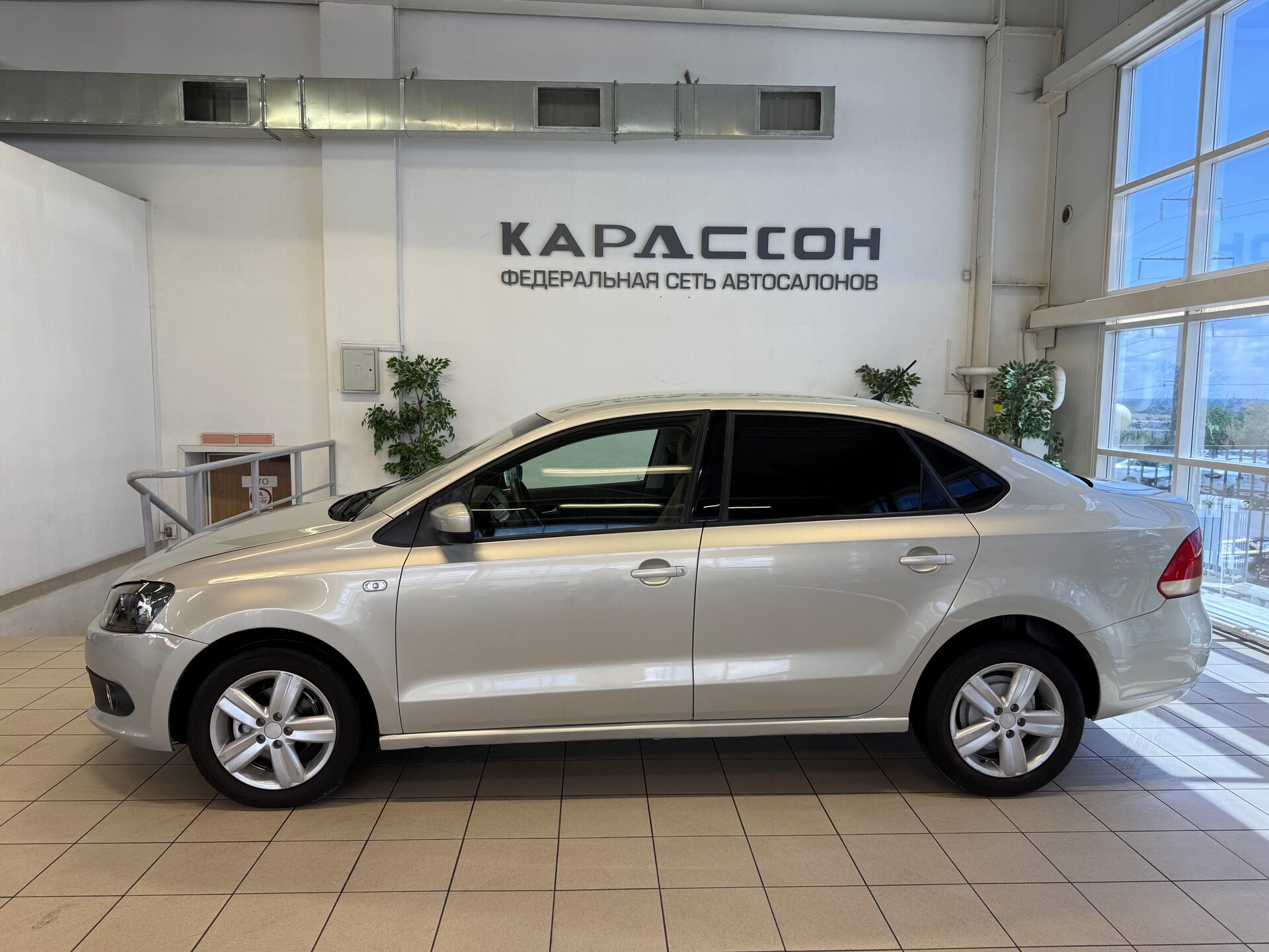 Volkswagen Polo, V 2013
