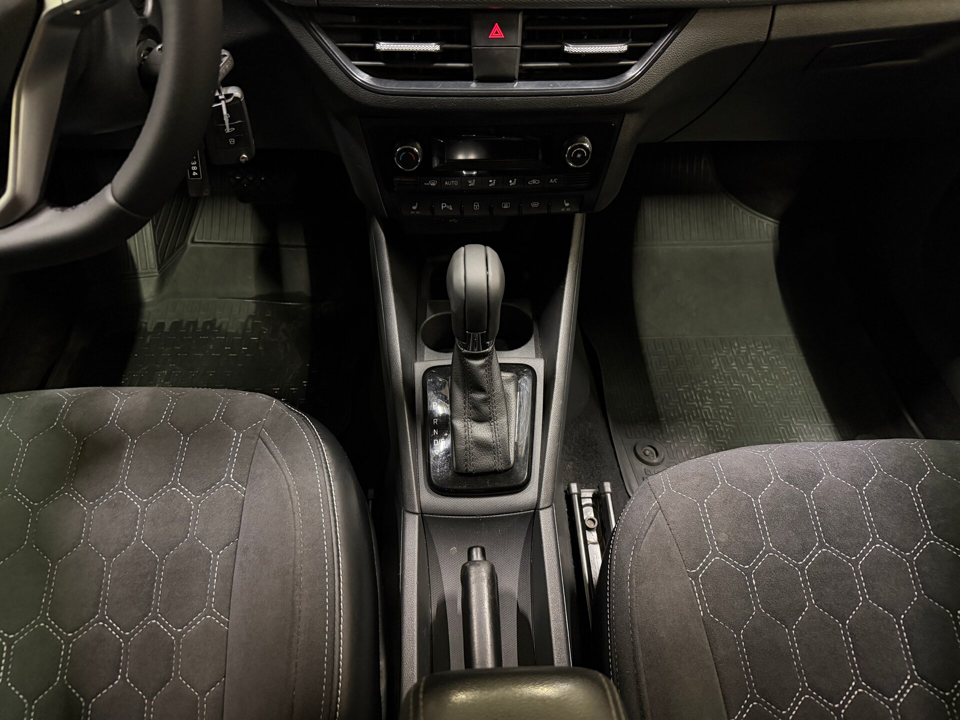 Volkswagen Polo, VI 2021