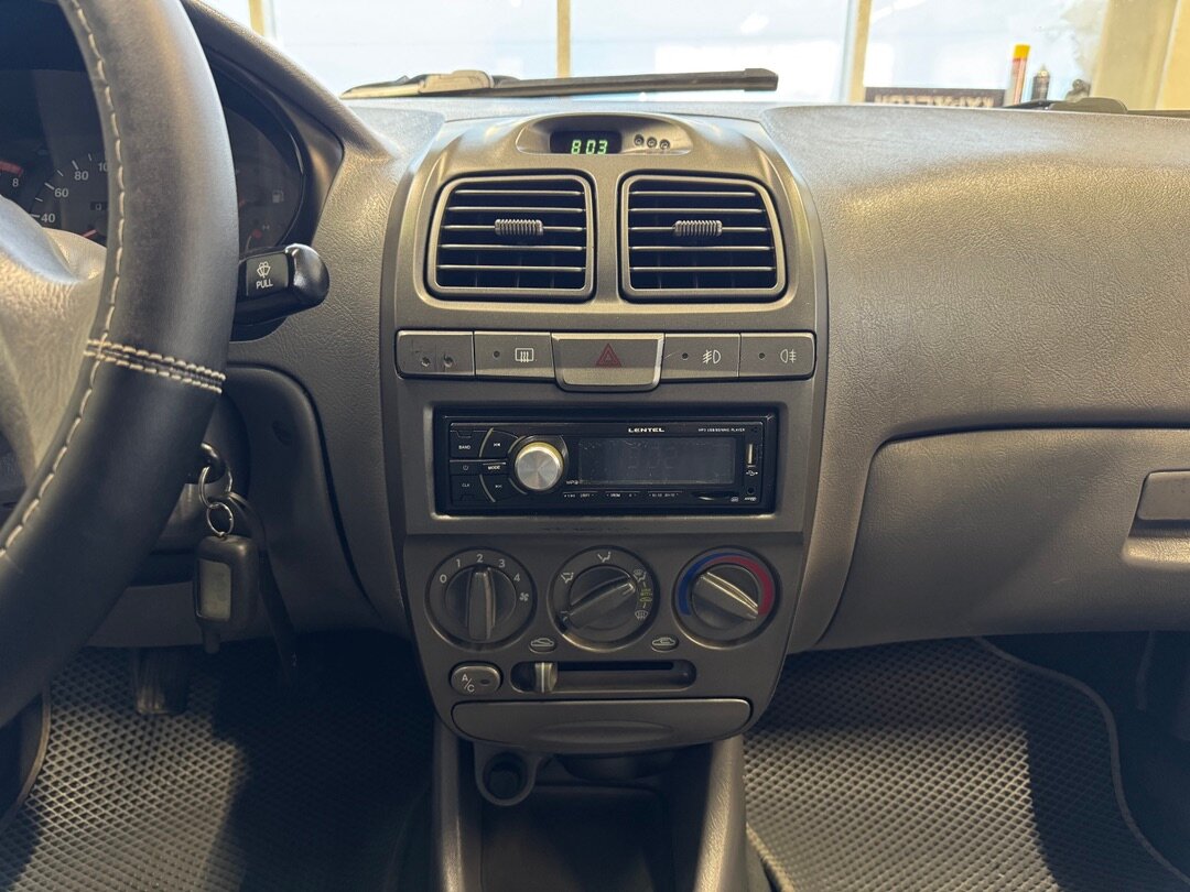Hyundai Accent, II 2007