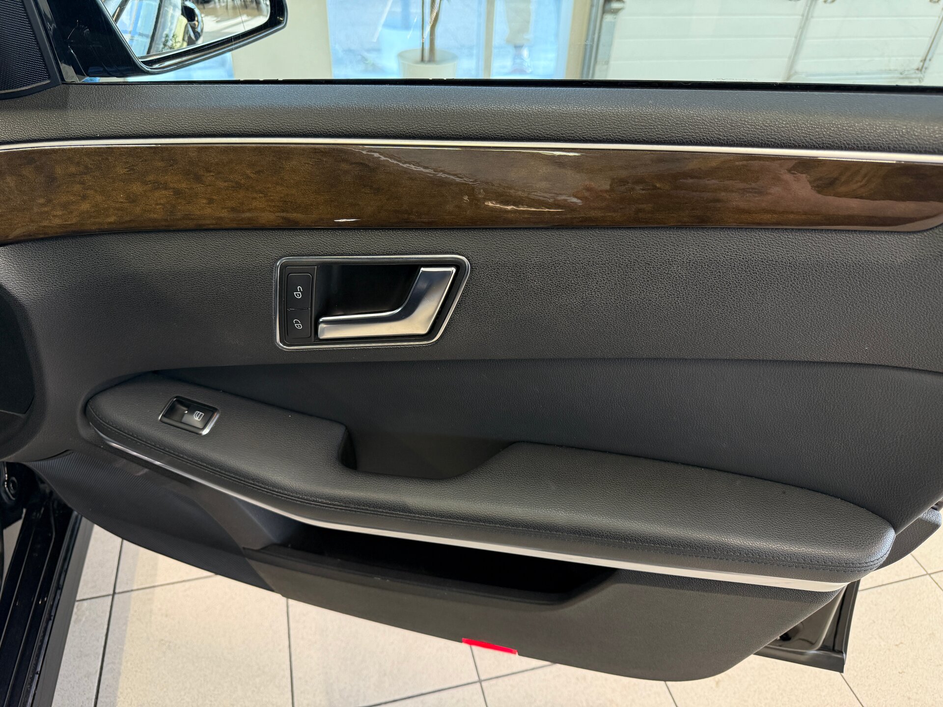 Mercedes-Benz E-Класс, IV (W212, S212, C207) 2011 Mercedes-Benz E-Класс, IV (W212, S212, C207) 2011