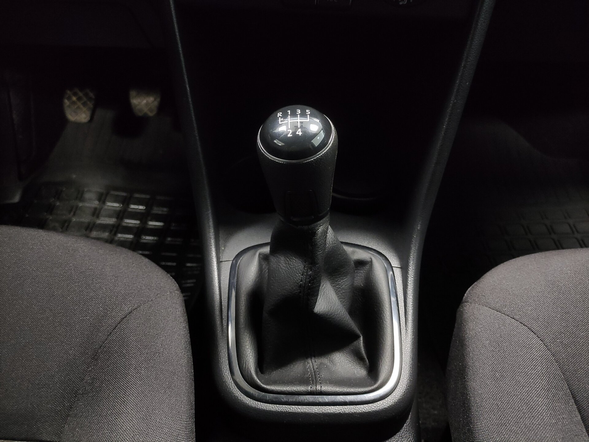 Volkswagen Polo, V Рестайлинг 2019