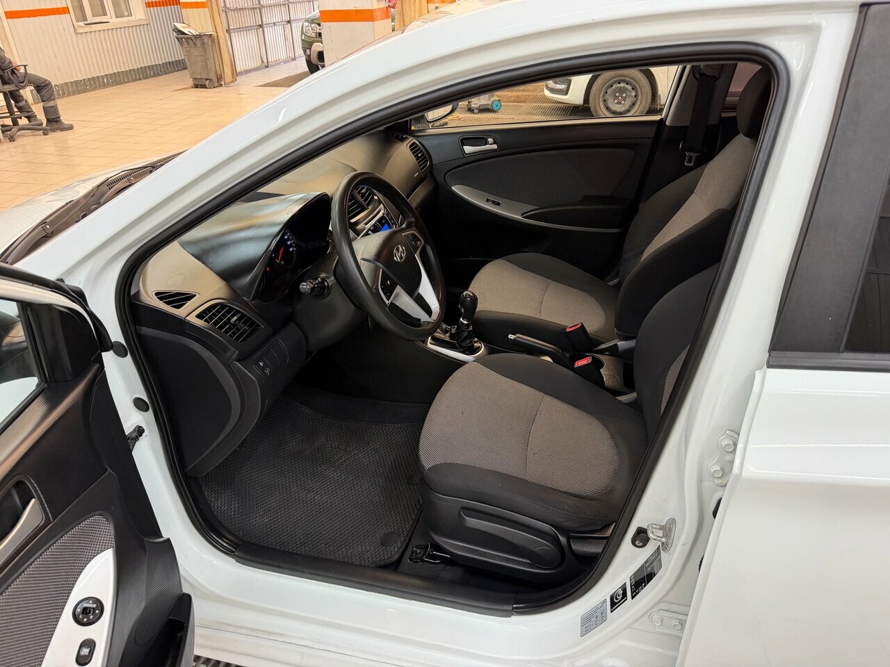 Hyundai Solaris, I 2013 Hyundai Solaris, I 2013