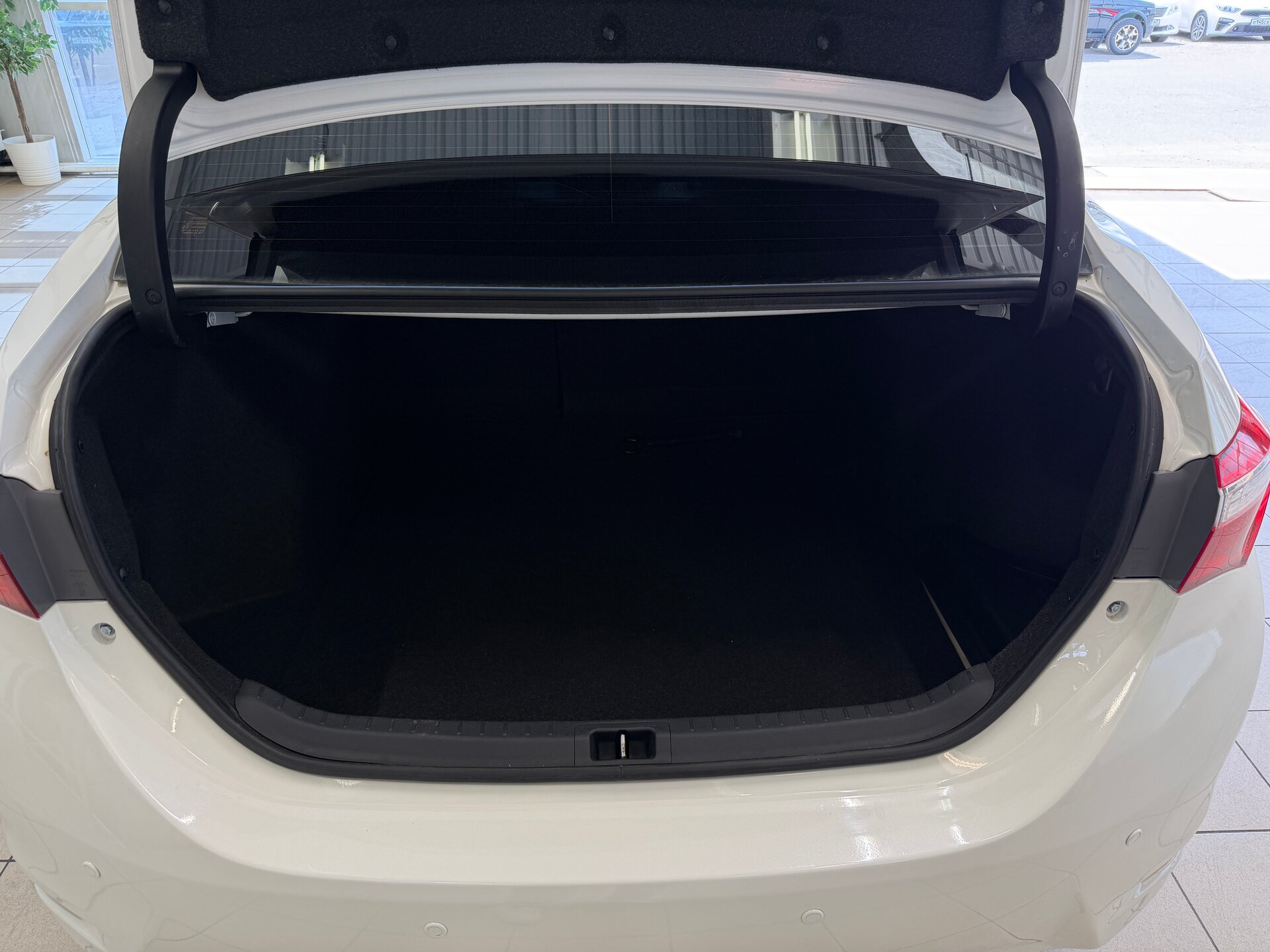 Toyota Corolla, XI (E160, E170, E180) 2015