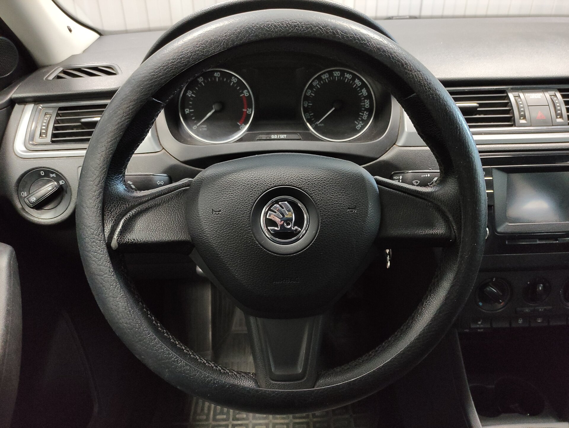 Skoda Rapid, I Рестайлинг 2017 Skoda Rapid, I Рестайлинг 2017